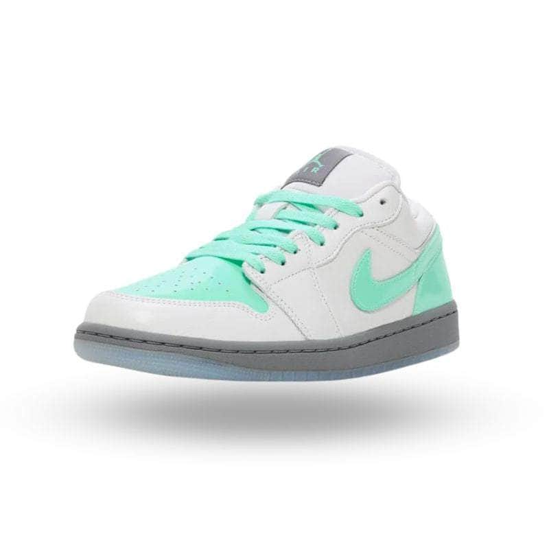 Air Jordan FOOTWEAR Air Jordan 1 Low SE "Polaroid" - Women's