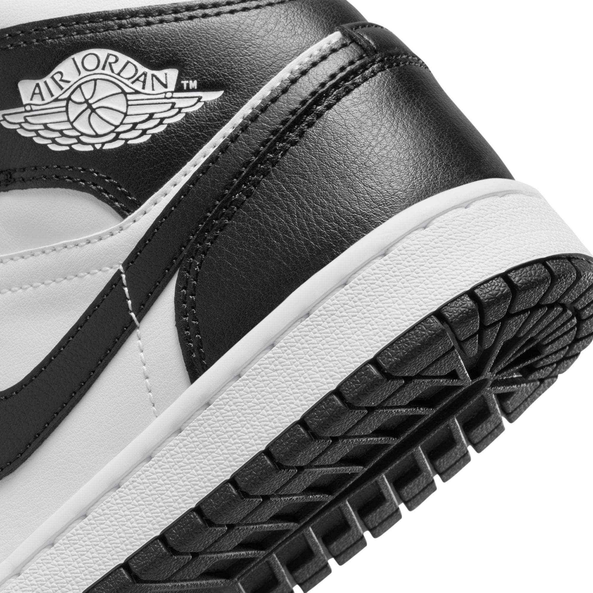 Air Jordan FOOTWEAR Air Jordan 1 Mid Panda - Women's