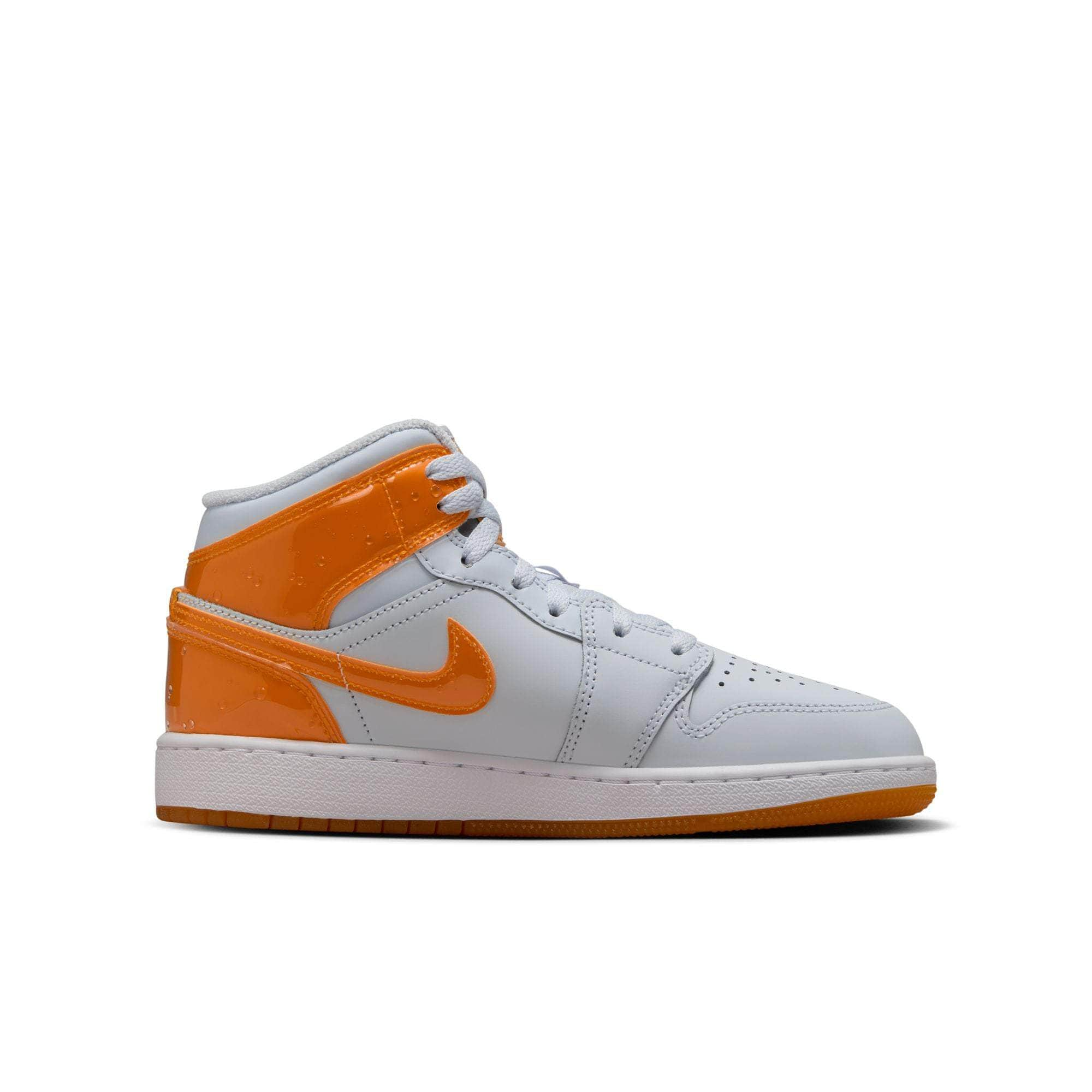 Air Jordan FOOTWEAR Air Jordan 1 Mid SE - Boy's Grade School