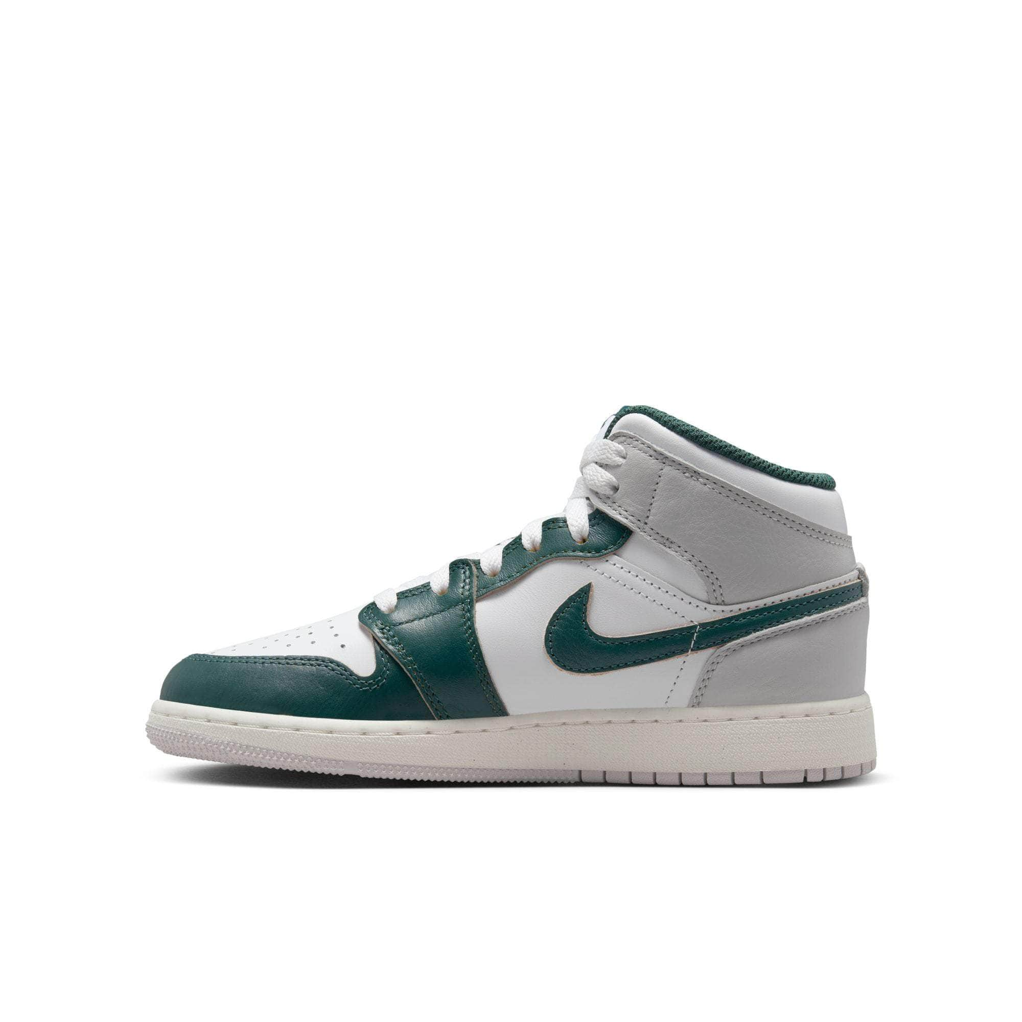 Air Jordan FOOTWEAR Air Jordan 1 Mid SE - Boy's Grade School