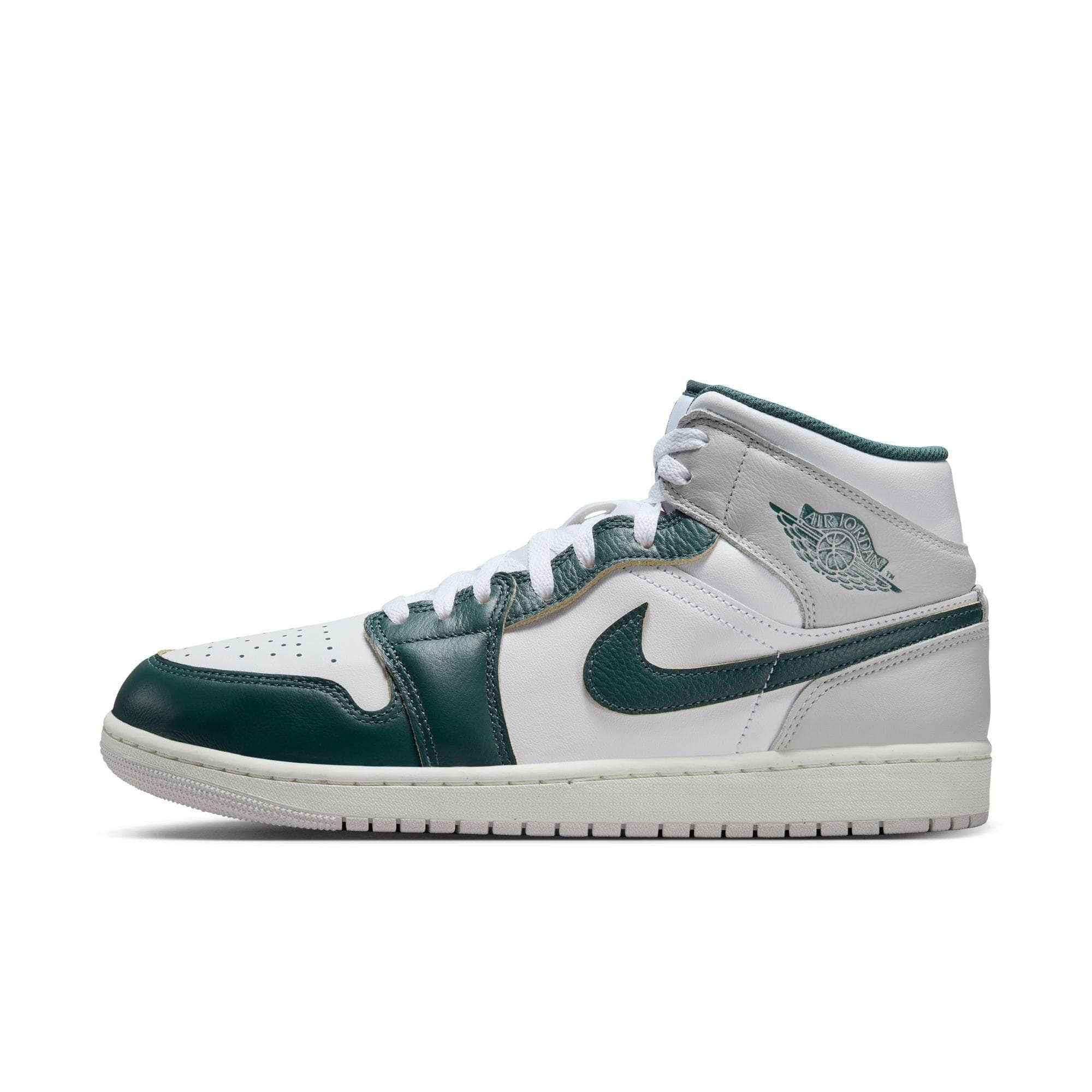 Air Jordan FOOTWEAR Air Jordan 1 Mid SE "Oxidized Green" - Men's