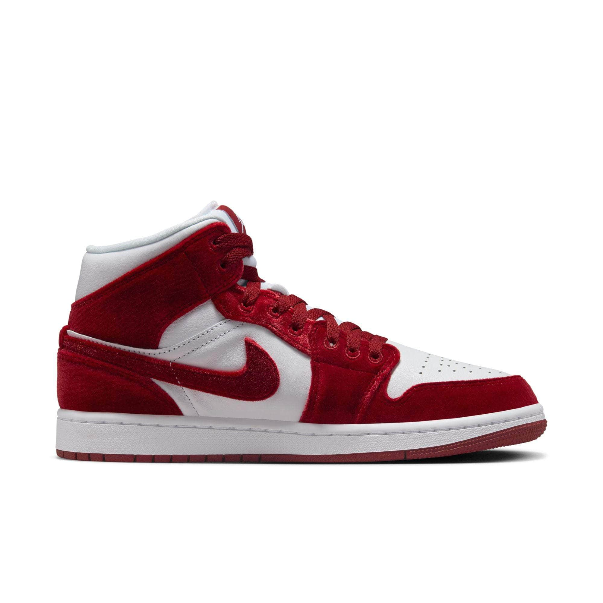 Air Jordan FOOTWEAR Air Jordan 1 Mid SE - Women's