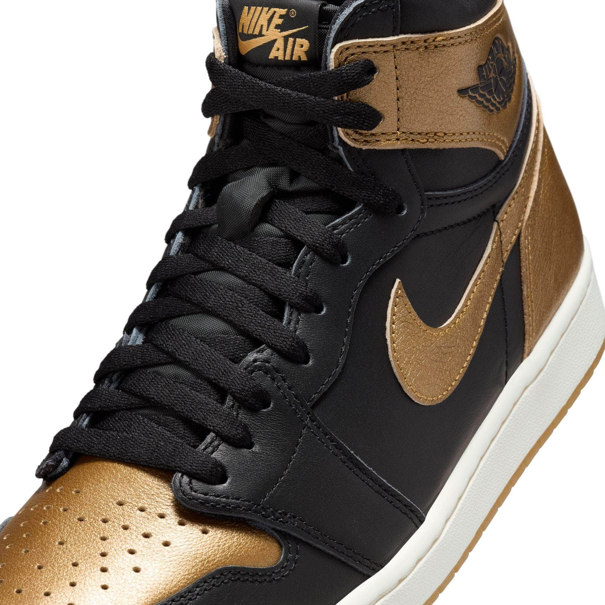 Air Jordan FOOTWEAR Air Jordan 1 Retro High OG "Black and Gold" - Men's