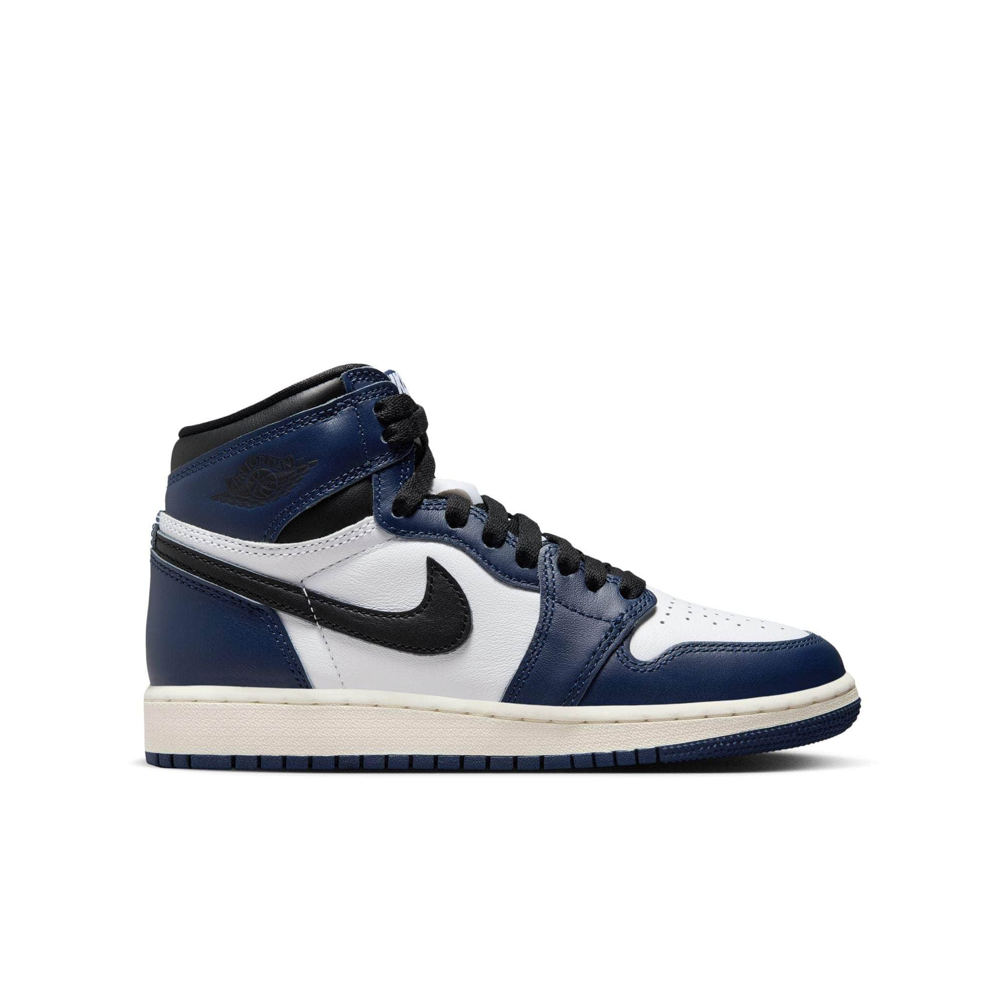 Air Jordan FOOTWEAR Air Jordan 1 Retro High OG "Midnight Navy" - Boy's Grade School