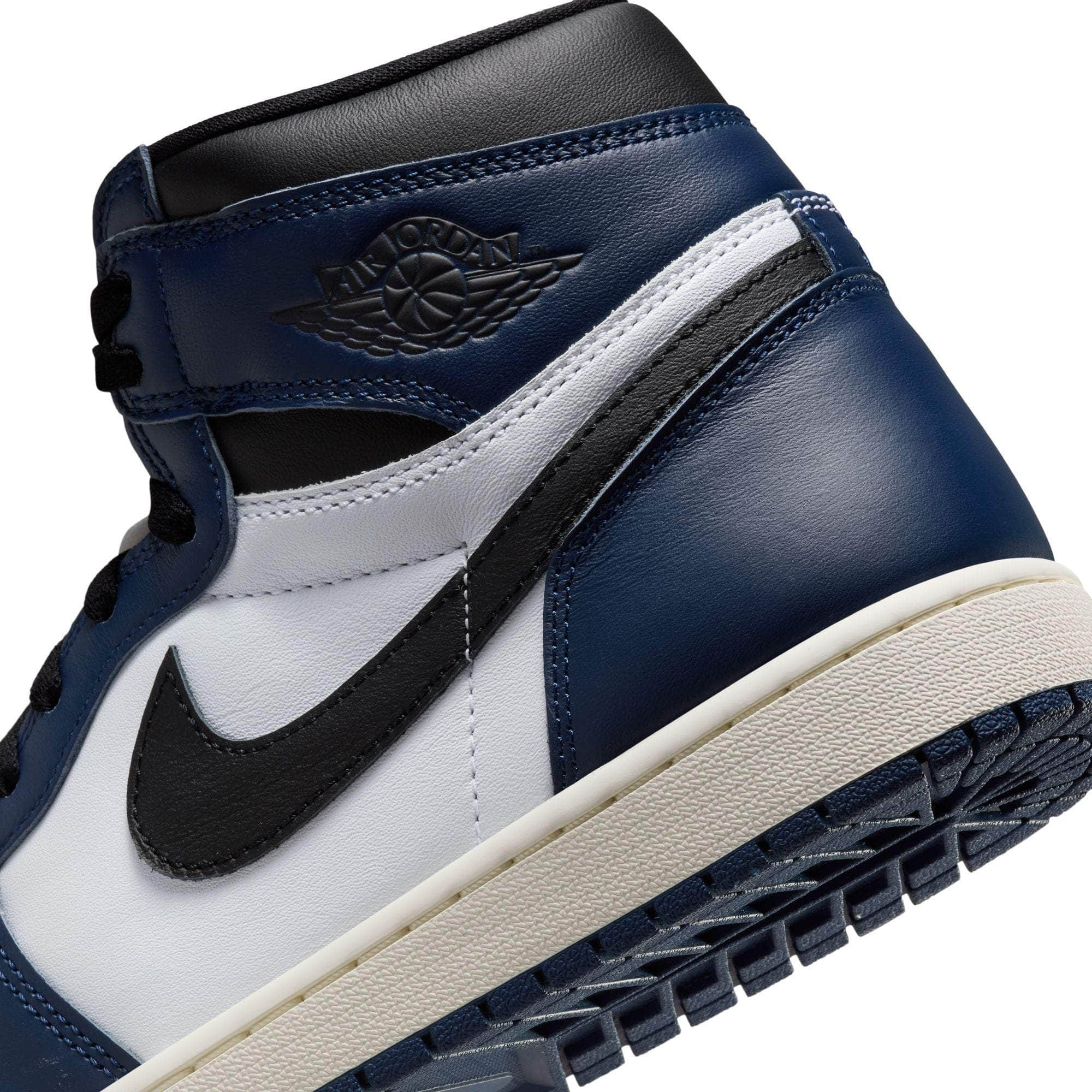 Air Jordan FOOTWEAR Air Jordan 1 Retro High OG "Midnight Navy" - Men's