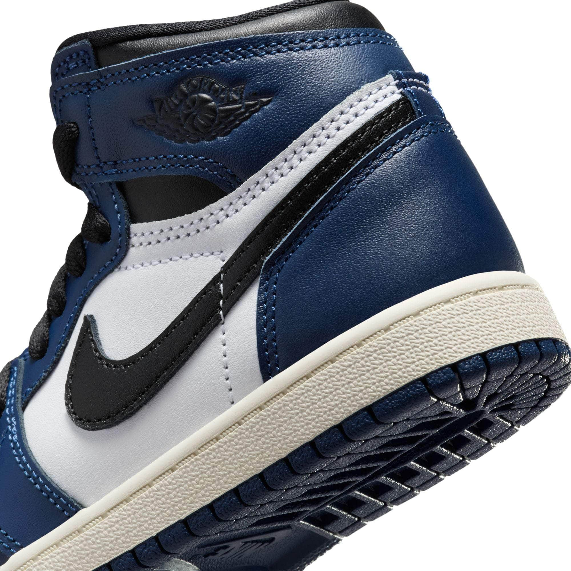 Air Jordan FOOTWEAR Air Jordan 1 Retro High OG "Midnight Navy" - Preschool