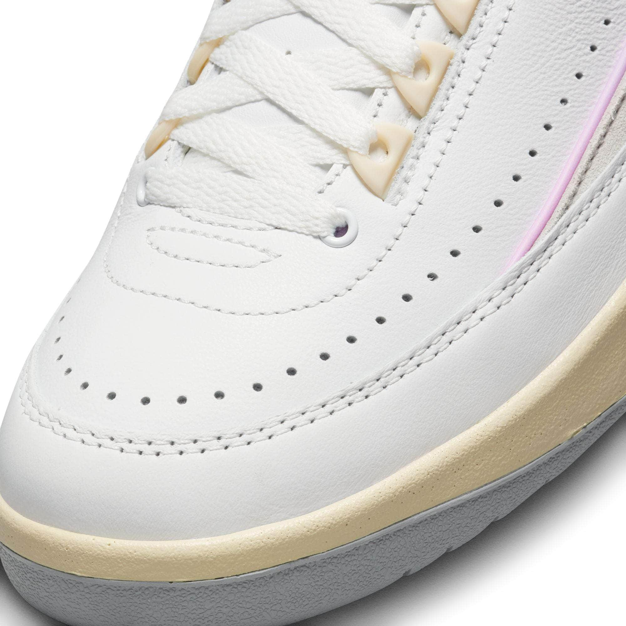 Air Jordan FOOTWEAR Air Jordan 2 Retro Low "Look Up in the Air" - Women's