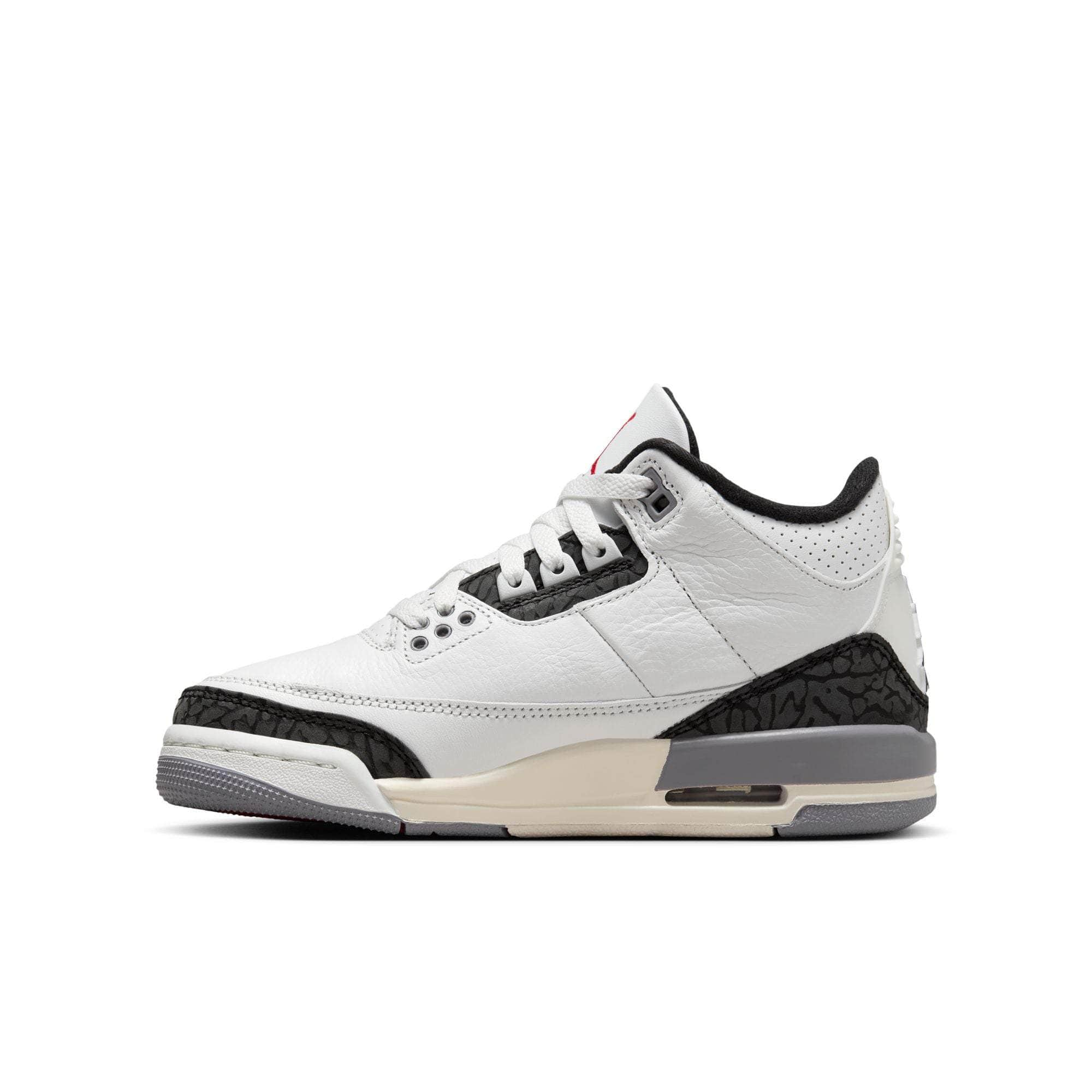 Air Jordan FOOTWEAR Air Jordan 3 Retro "Cement Grey" - Boy's GS