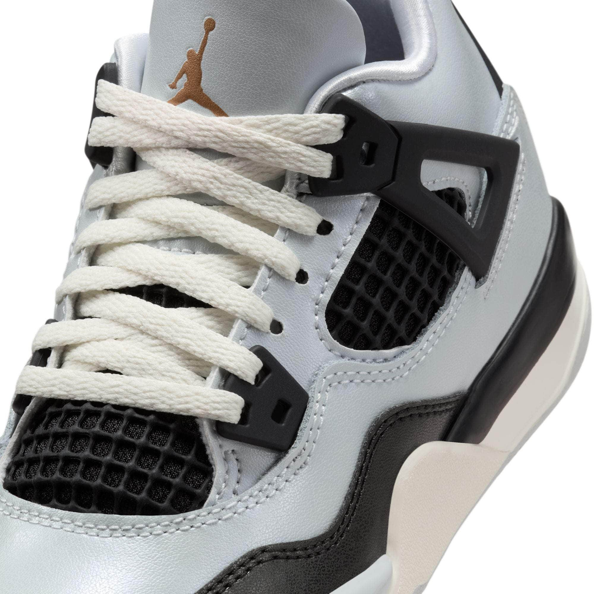 Air Jordan FOOTWEAR Air Jordan 4 Retro "Platinum Gold" - Preschool