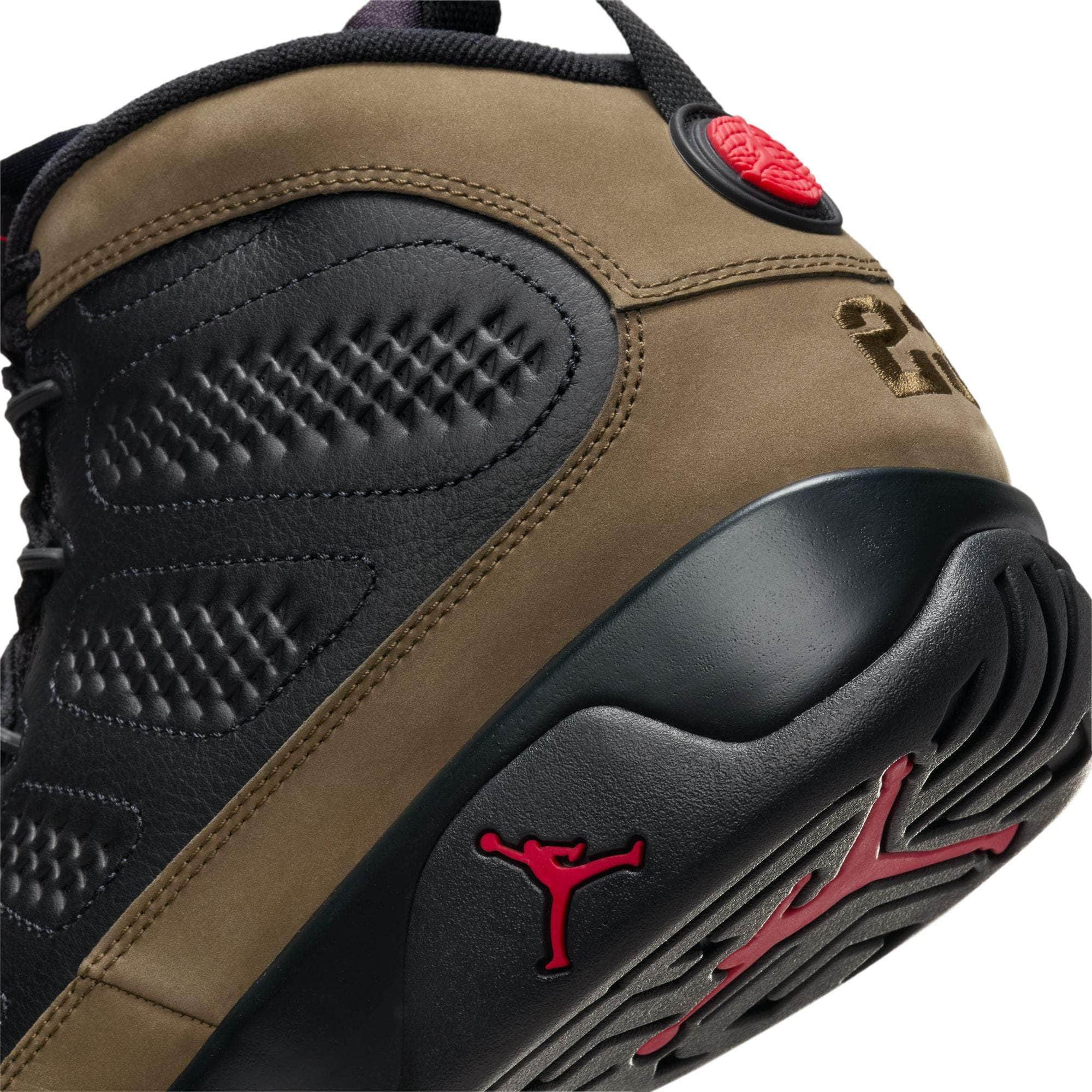 Air Jordan 9 Retro 