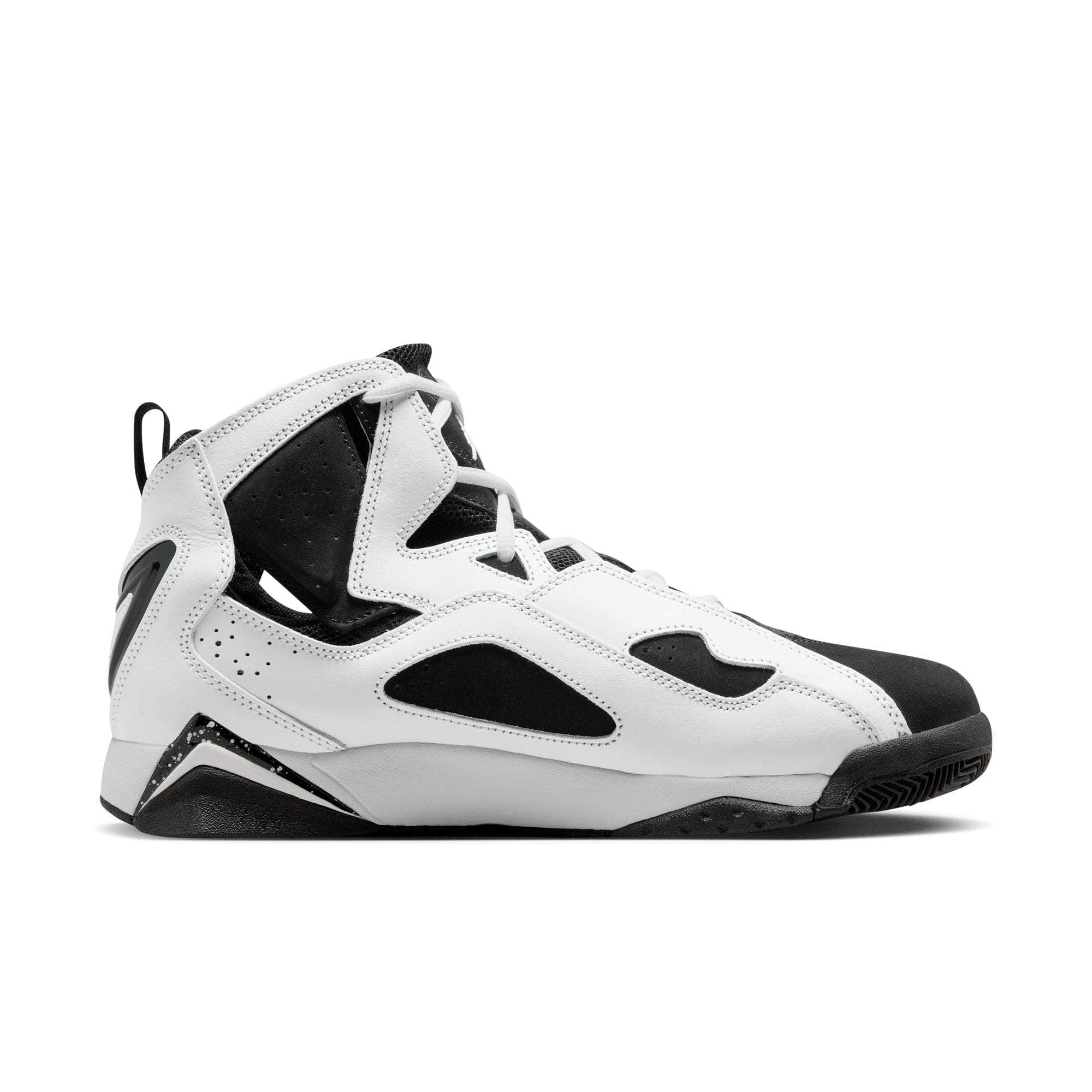 Air Jordan FOOTWEAR Air Jordan True Flight - Men's