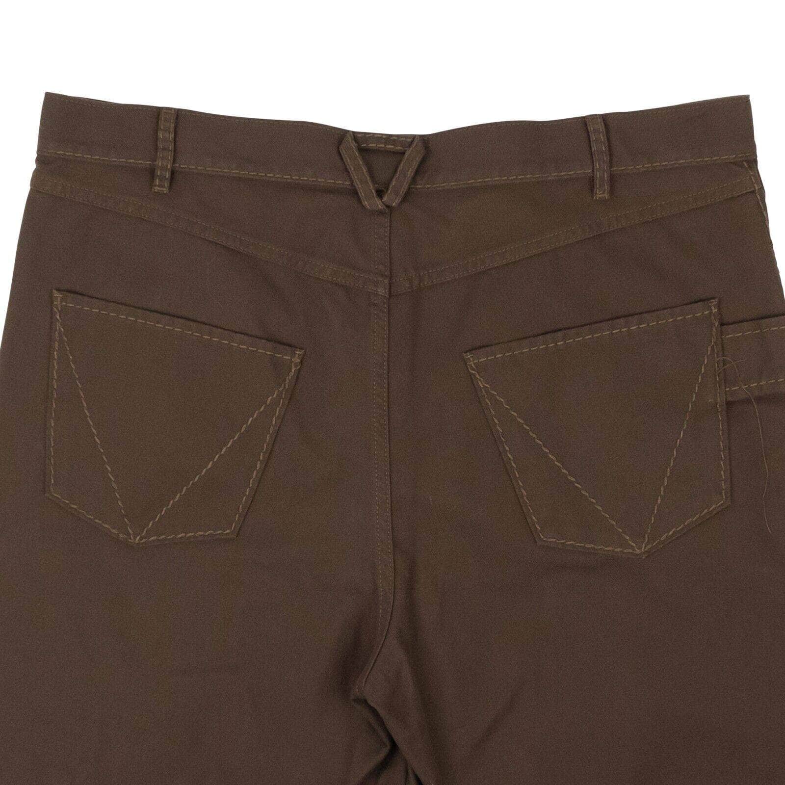 Bottega Veneta 1000-2000, channelenable-all, chicmi, couponcollection, gender-mens, main-clothing, mens-shoes, size-46, size-52 Brown Cotton Twill Shorts