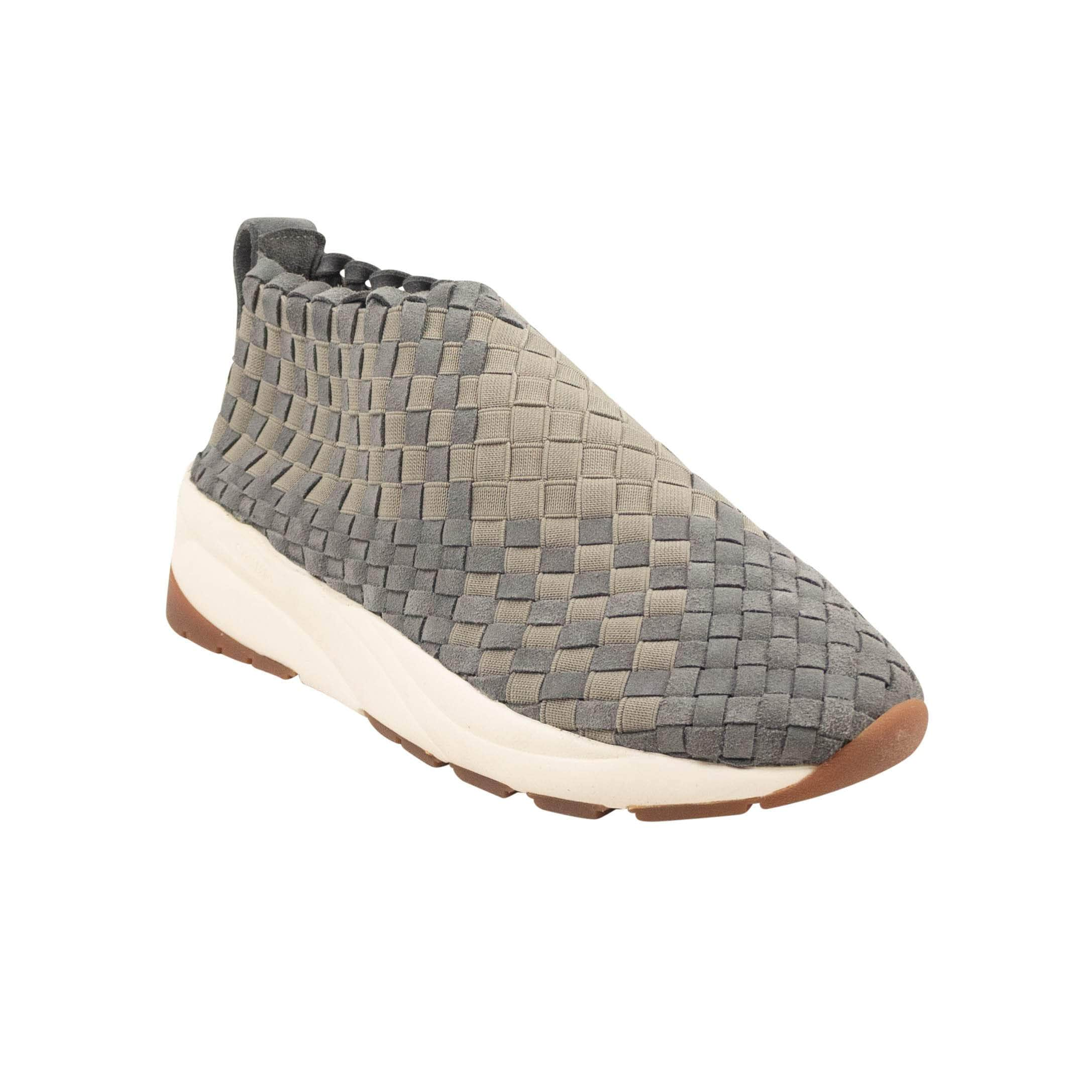 Casbia 95-CSA-2004/42 NIB CASBIA Grey Rev Woven Slip On Sneakers Size 9/42 $425 95-CSA-2004/42