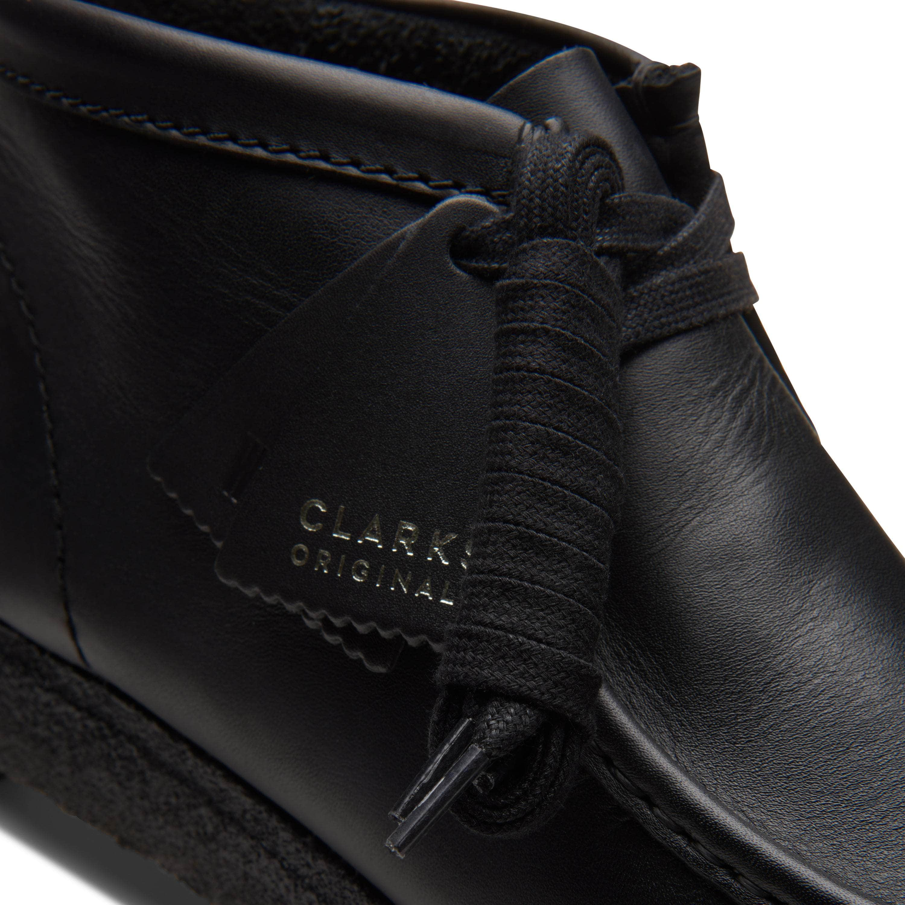 Clarks FOOTWEAR Clarks Wallabee Boot Black Leather - Men's