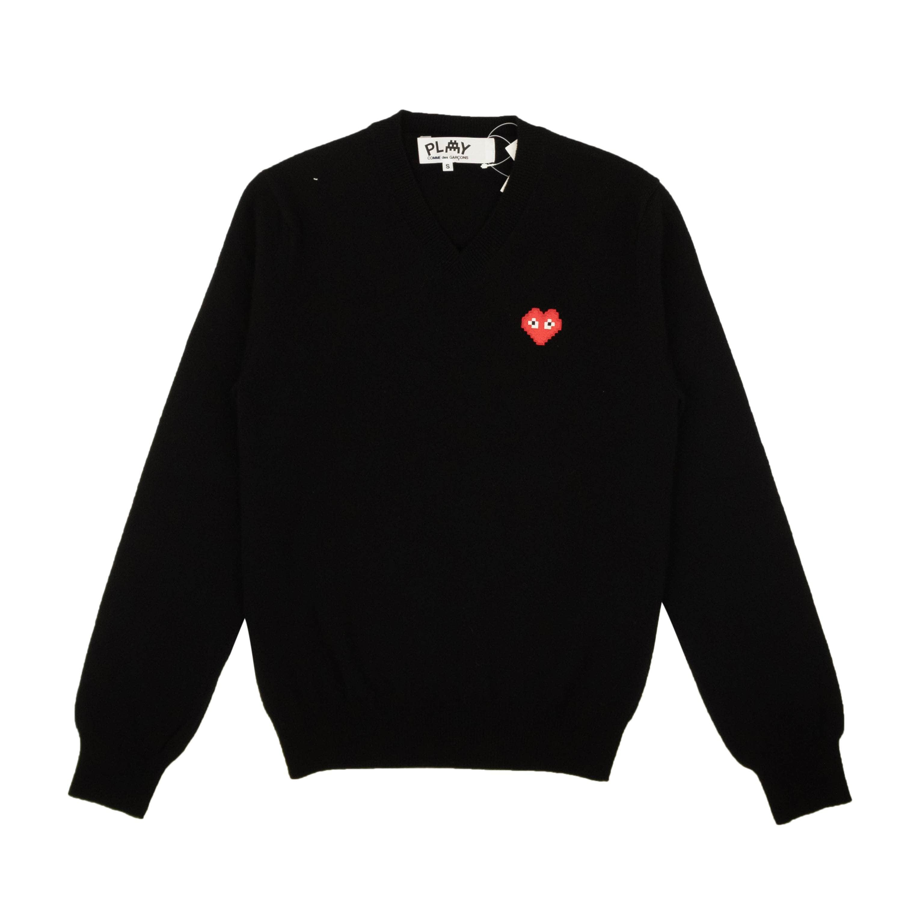 Comme Des Garcons CDP-XTPS-0003/M NWT COMME DES GARCONS PLAY Black Heart V-Neck Sweater Size M $390 CDP-XTPS-0003/M