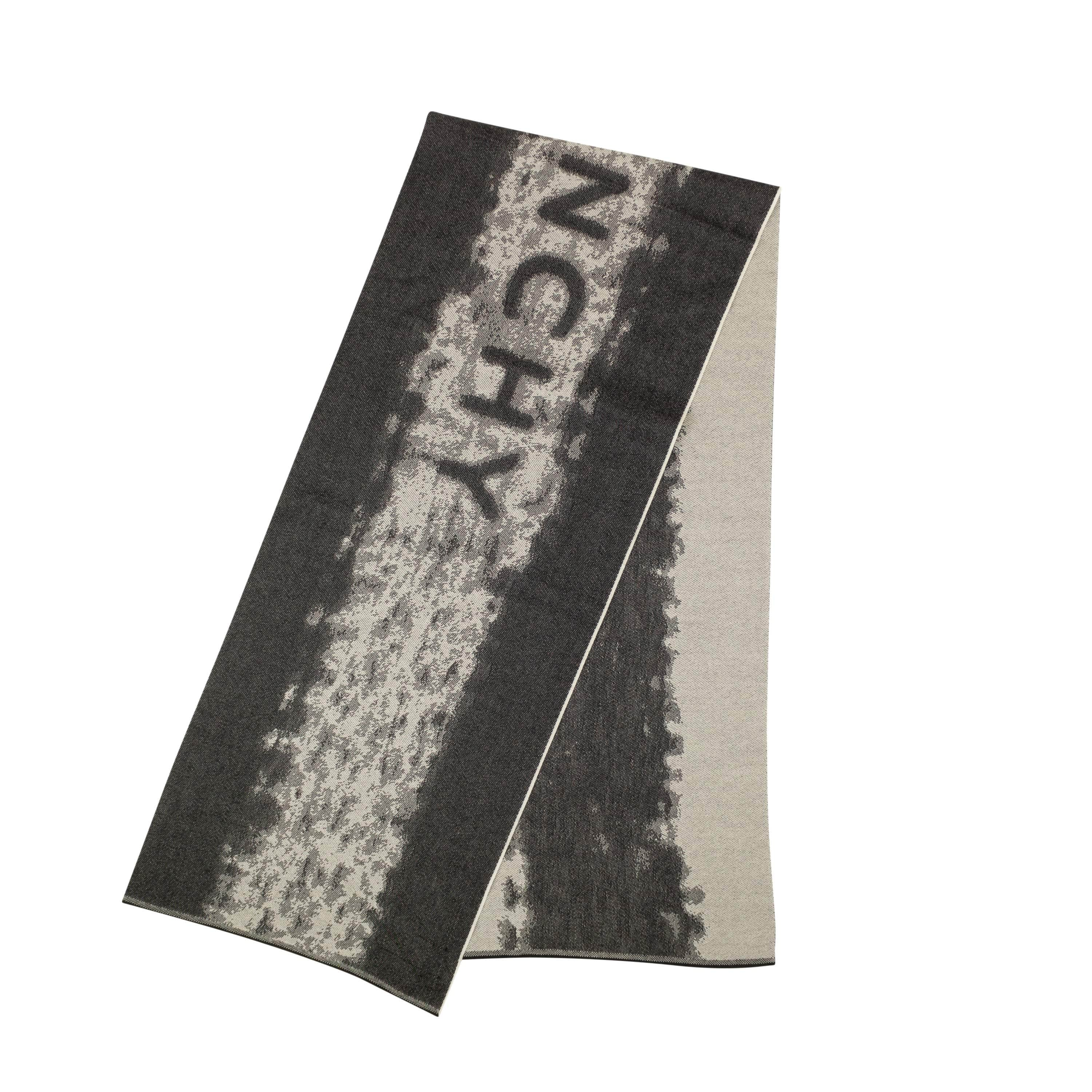 Givenchy 95-GVN-3053/OS NEW GIVENCHY Black Abstract Jacquard Wool Scarf Size OS $410 95-GVN-3053/OS