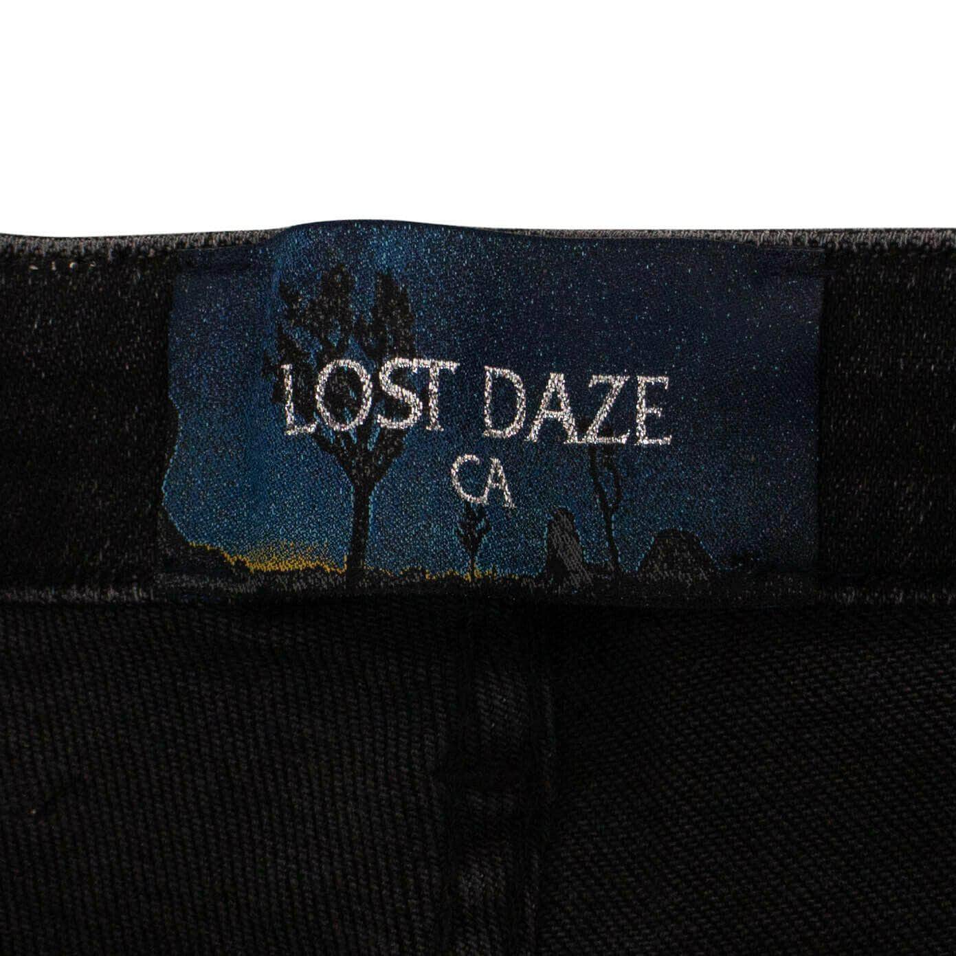 Lost Daze chicmi, couponcollection, gender-womens, july4th, lost-daze, main-clothing, MBUP, SPO, stadiumgoods, under-250, womens-jeans 27 / 69LE-1854/27 Lost Daze Cotton Wave Flame Spandex Waist Jeans - White 69LE-1854/27 69LE-1854/27