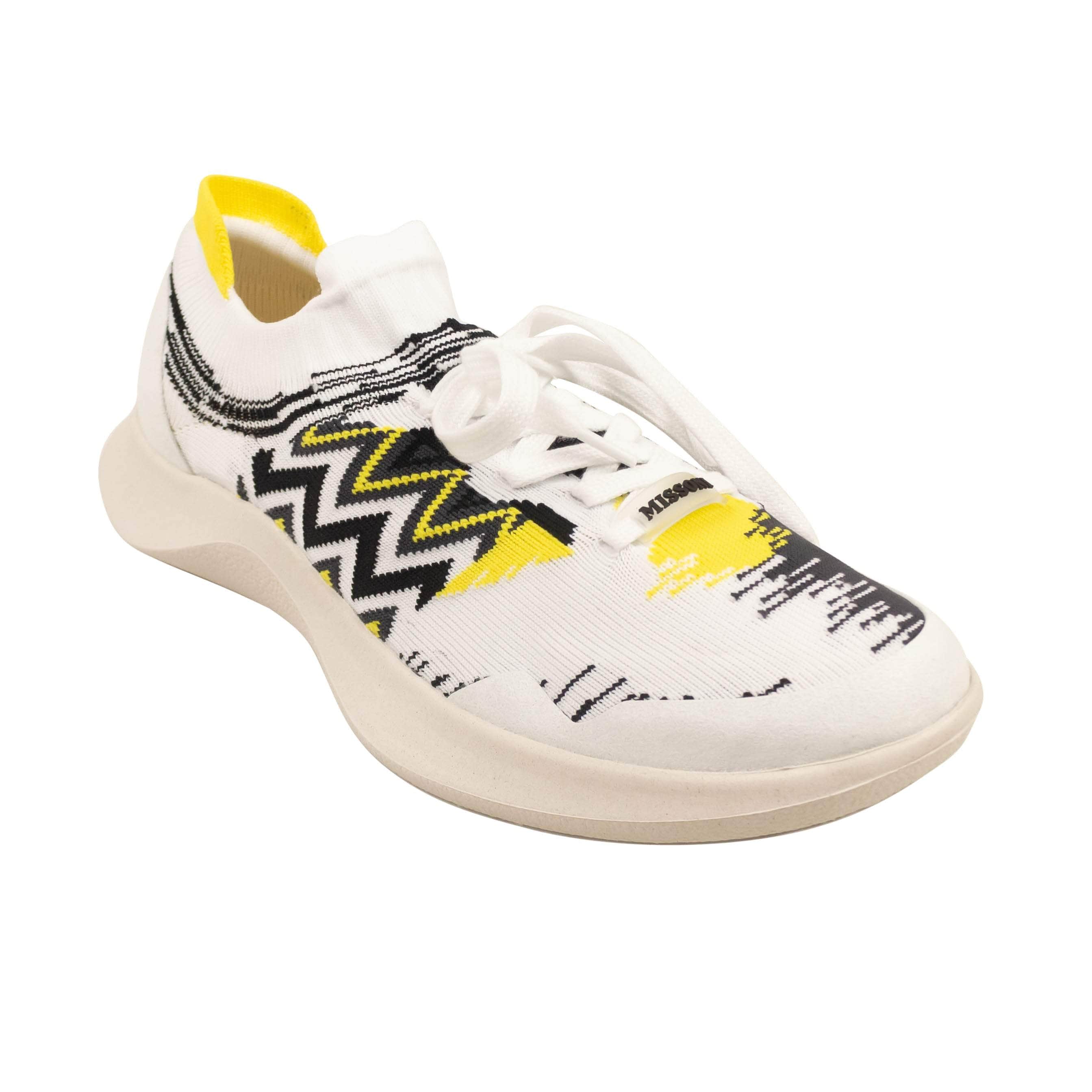 MISSONI 250-500, channelenable-all, chicmi, couponcollection, gender-mens, main-shoes, mens-shoes, missoni, size-40, size-41, size-42, size-43, size-44, size-45, size-46, size-47 White And Black ACBC Fly Knit Chevron Low Top Sneakers