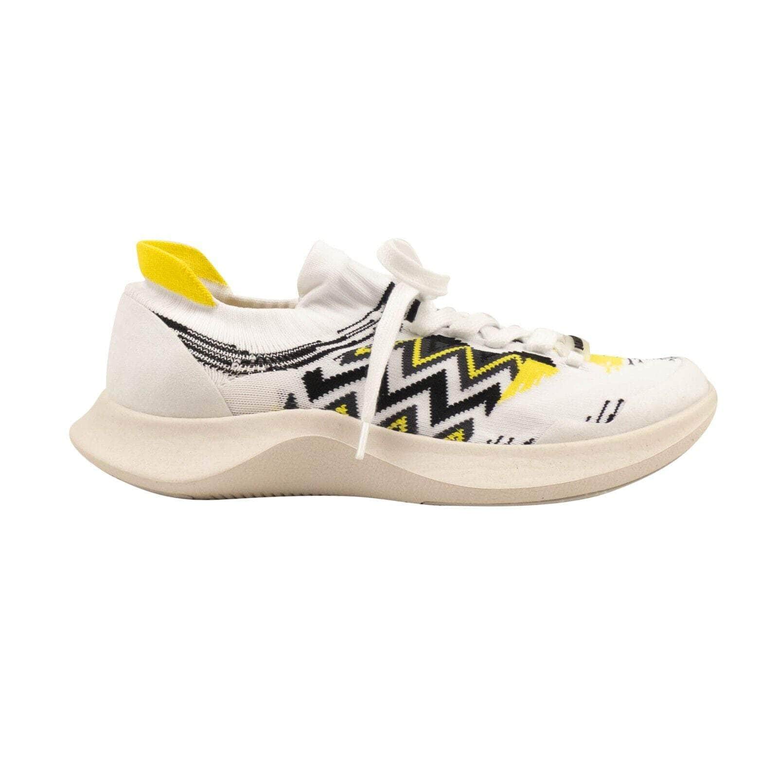 MISSONI 250-500, channelenable-all, chicmi, couponcollection, gender-womens, main-shoes, missoni, size-36, size-37, size-38, size-39 White And Black ACBC Fly Knit Chevron Low Top Sneakers