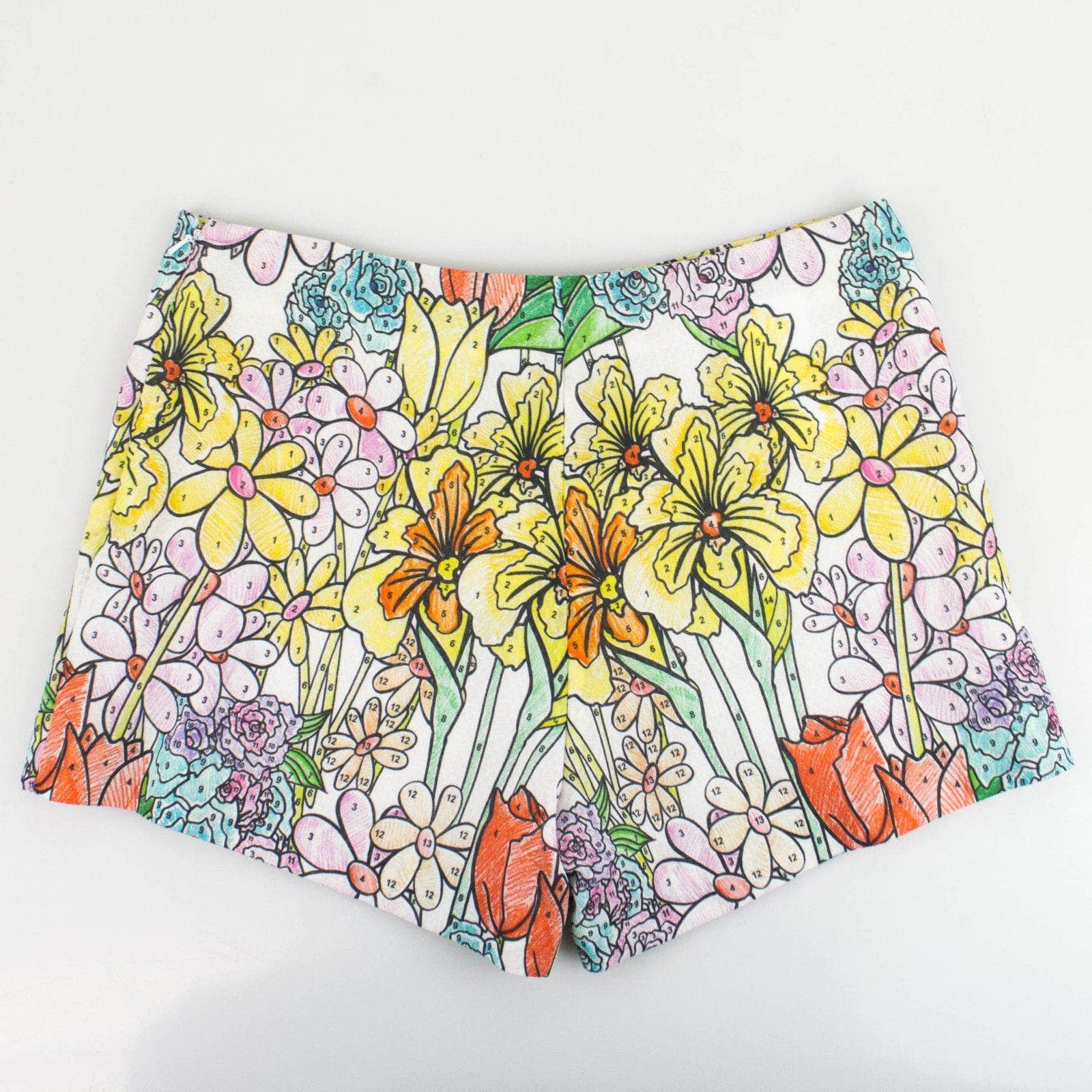 MOSCHINO COUTURE X JEREMY SCOTT 250-500, chicmi, couponcollection, gender-womens, main-clothing, moschino-couture-x-jeremy-scott, size-6-us-40-eu 6 US / 40 EU MOSCHINO COUTURE X JEREMY SCOTT Women's White Cotton Floral Casual Shorts 54LE-1200/6 54LE-1200/6