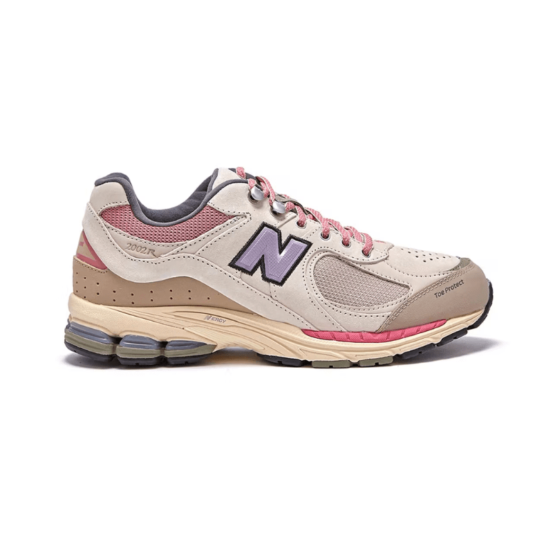 New Balance FOOTWEAR New Balance 2002R Calm Taupe Hiking Pack Sneaker