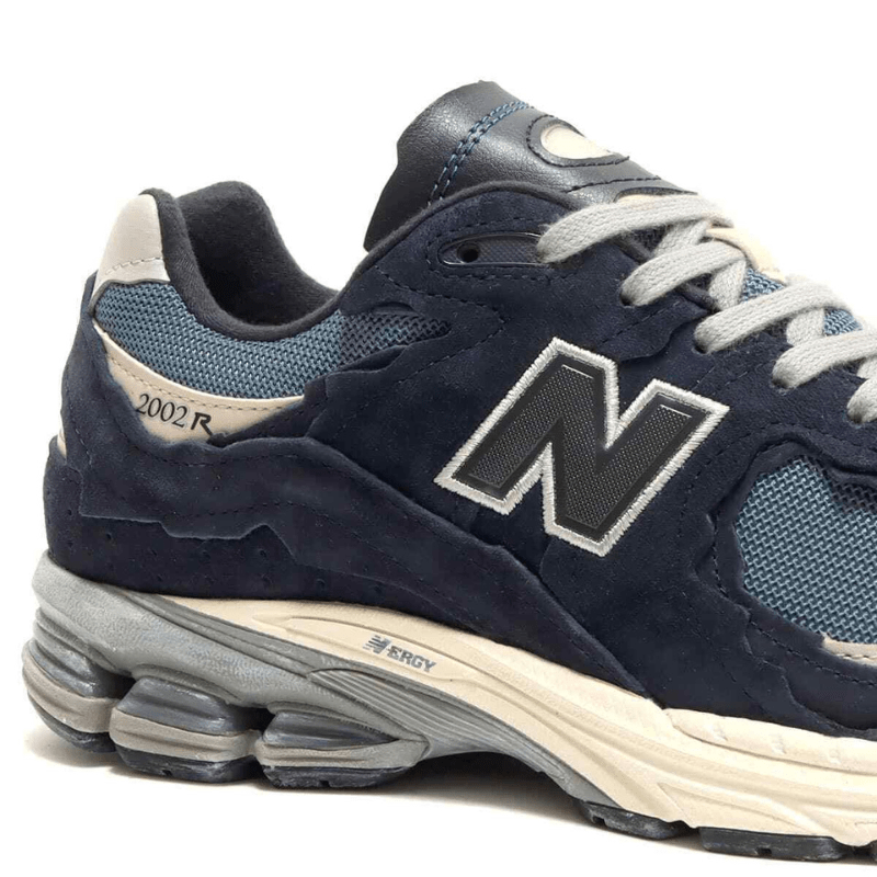 New Balance FOOTWEAR New Balance 2002R Protection Pack Dark Navy - Men's