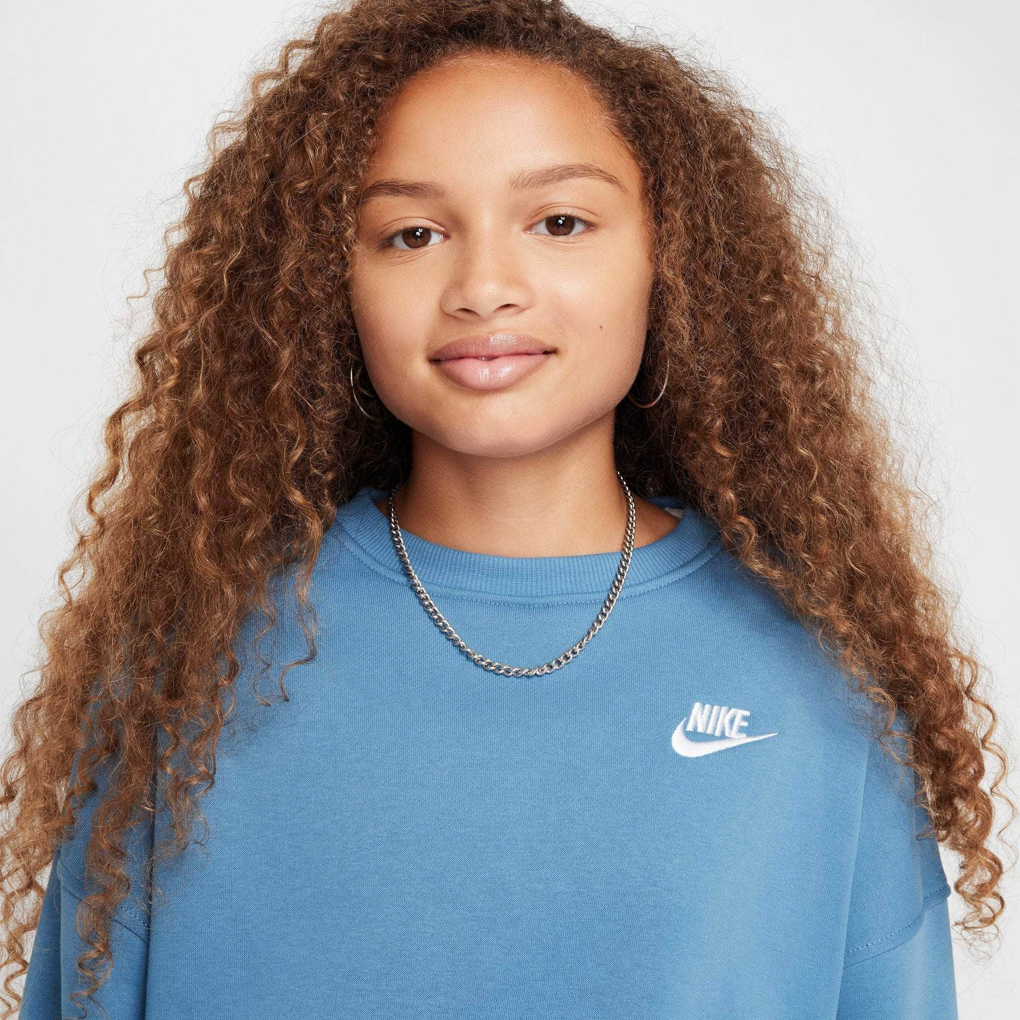 Nike APPAREL Nike Sportswear Club Fleece Boxy Crew-Neck Sweatshirt - Girl's