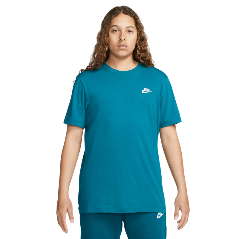 Nike Sportswear Club T-Shirt