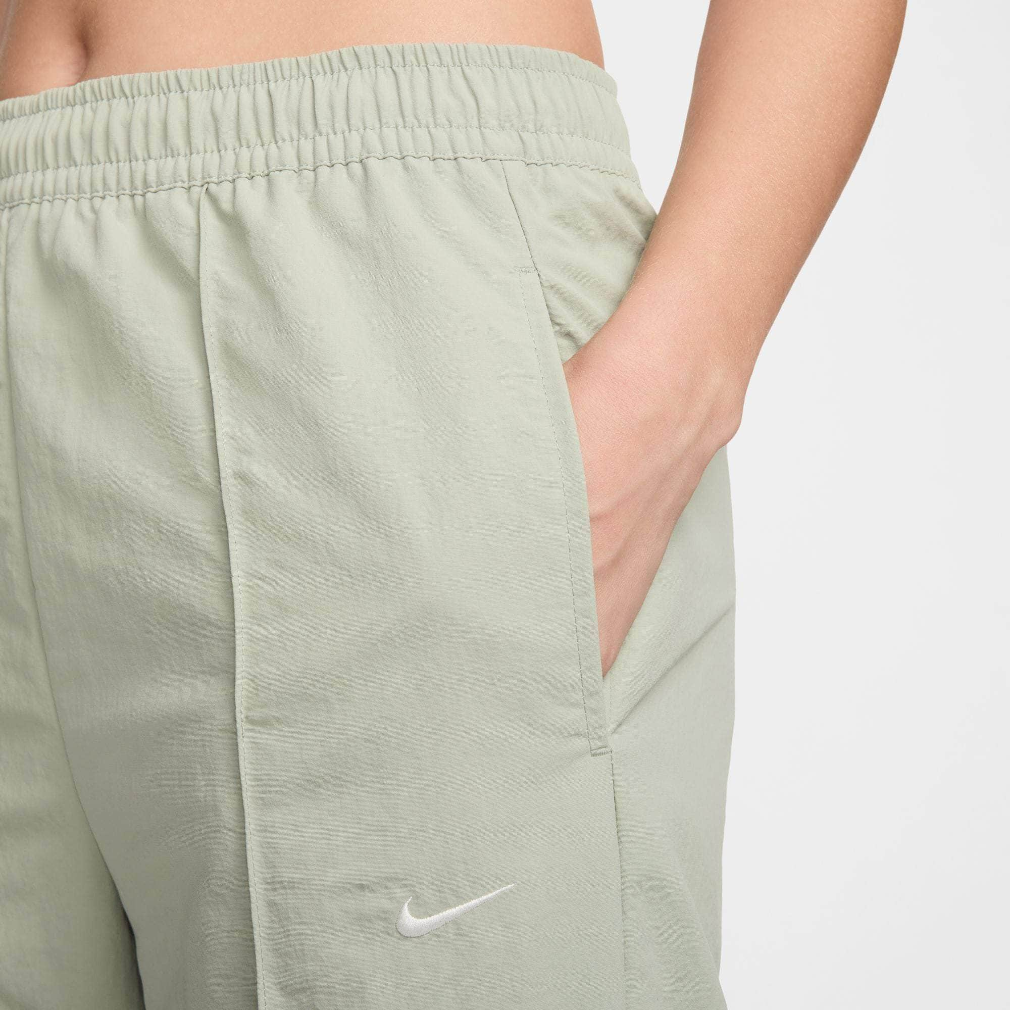 Nike APPAREL Nike Sportswear Everything Wovens Mid-Rise Open-Hem Pants - Women's