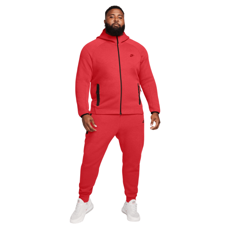 Red nike jogging suit mens hotsell
