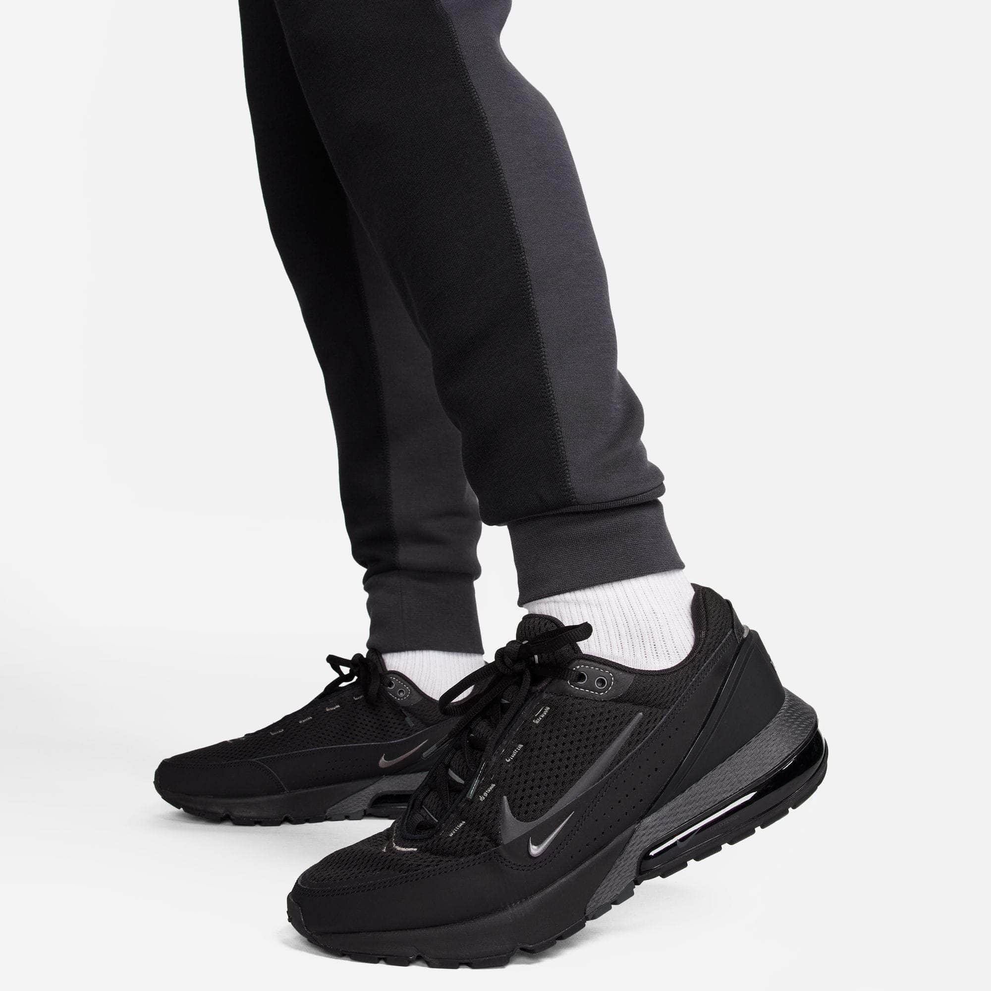 Nike APPAREL Nike Sportswear Tech Fleece  Joggers - Men's