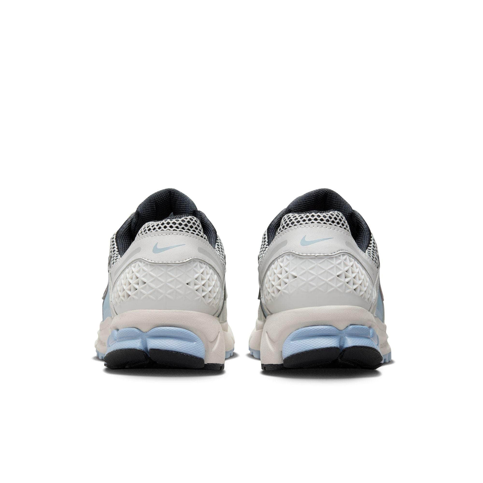 Nike FOOTWEAR 7.5 / Blue Nike Zoom Vomero 5 - Women's FQ7079-001