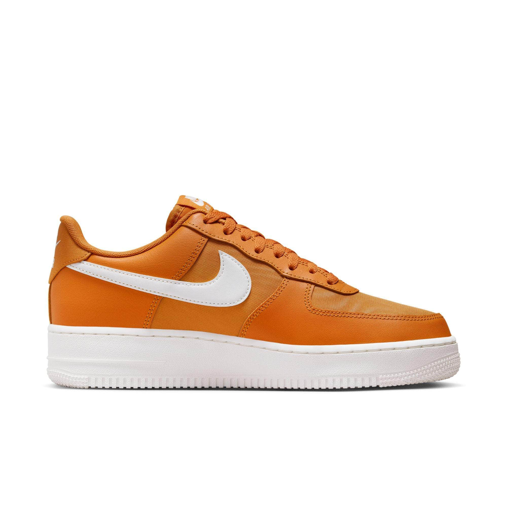 NIKE FOOTWEAR Nike Air Force 1 '07 LV8 "Monarch"