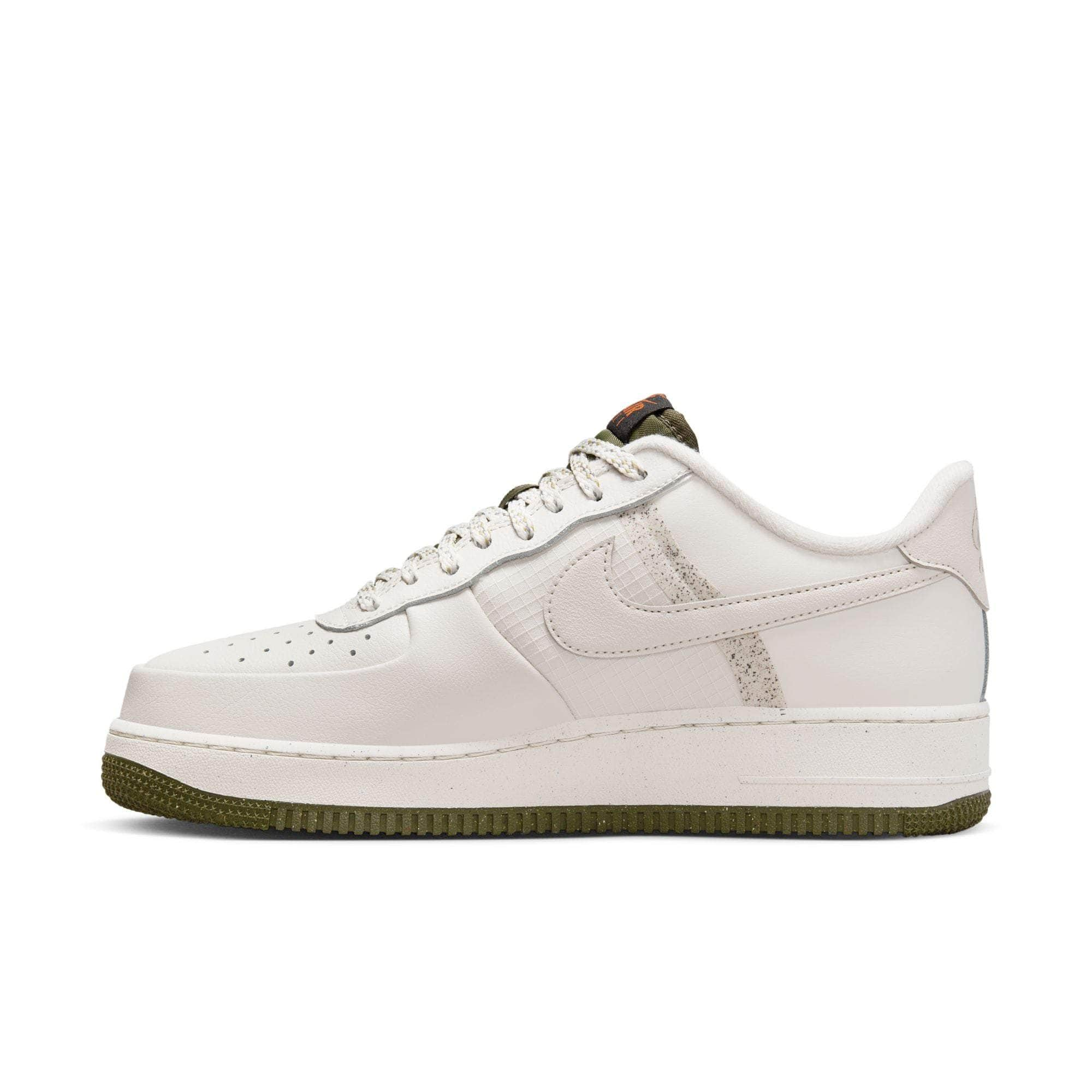 Nike Air Force 1 '07 LV8 - Men's - GBNY