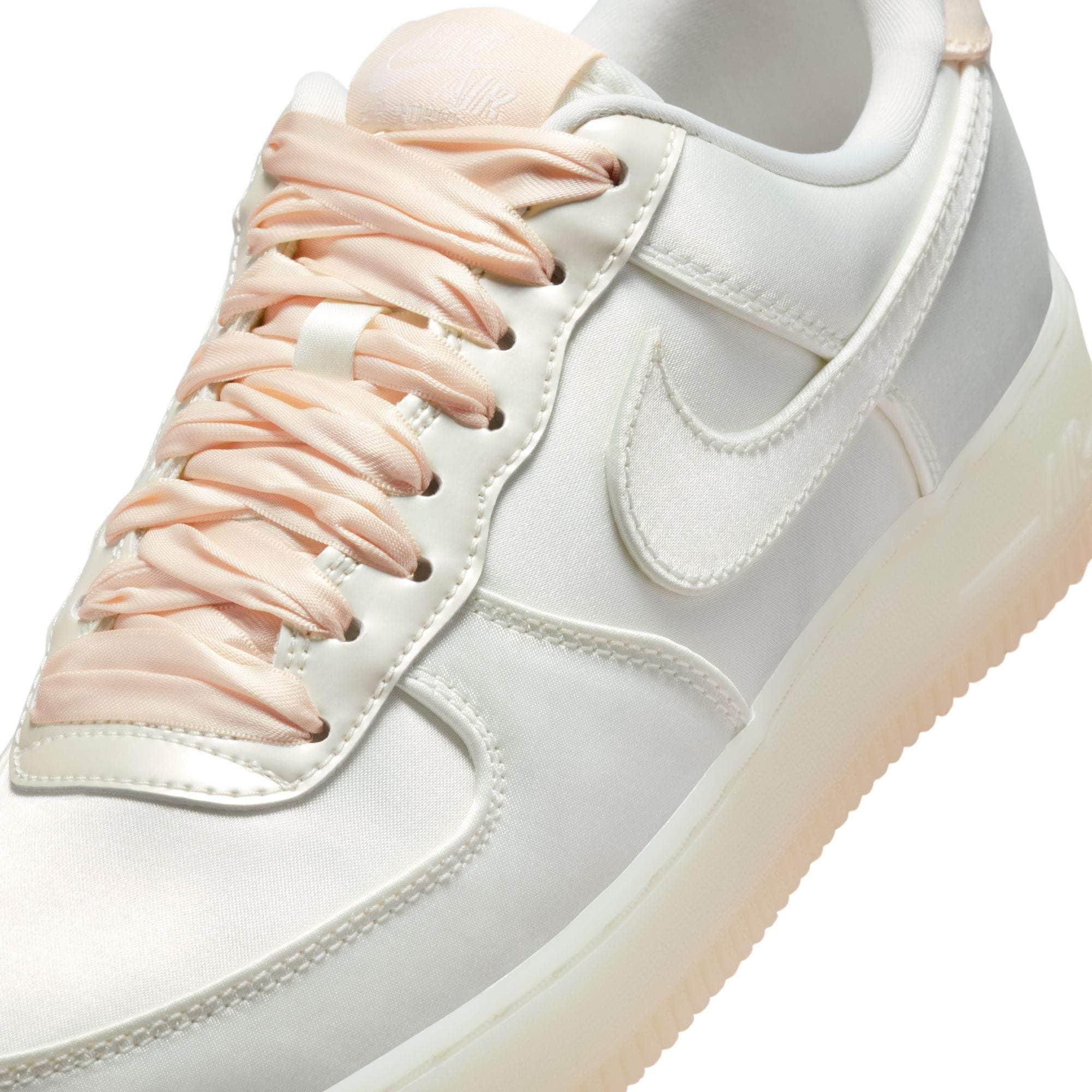 Nike FOOTWEAR Nike Air Force 1 ’07 LV8 - Women's