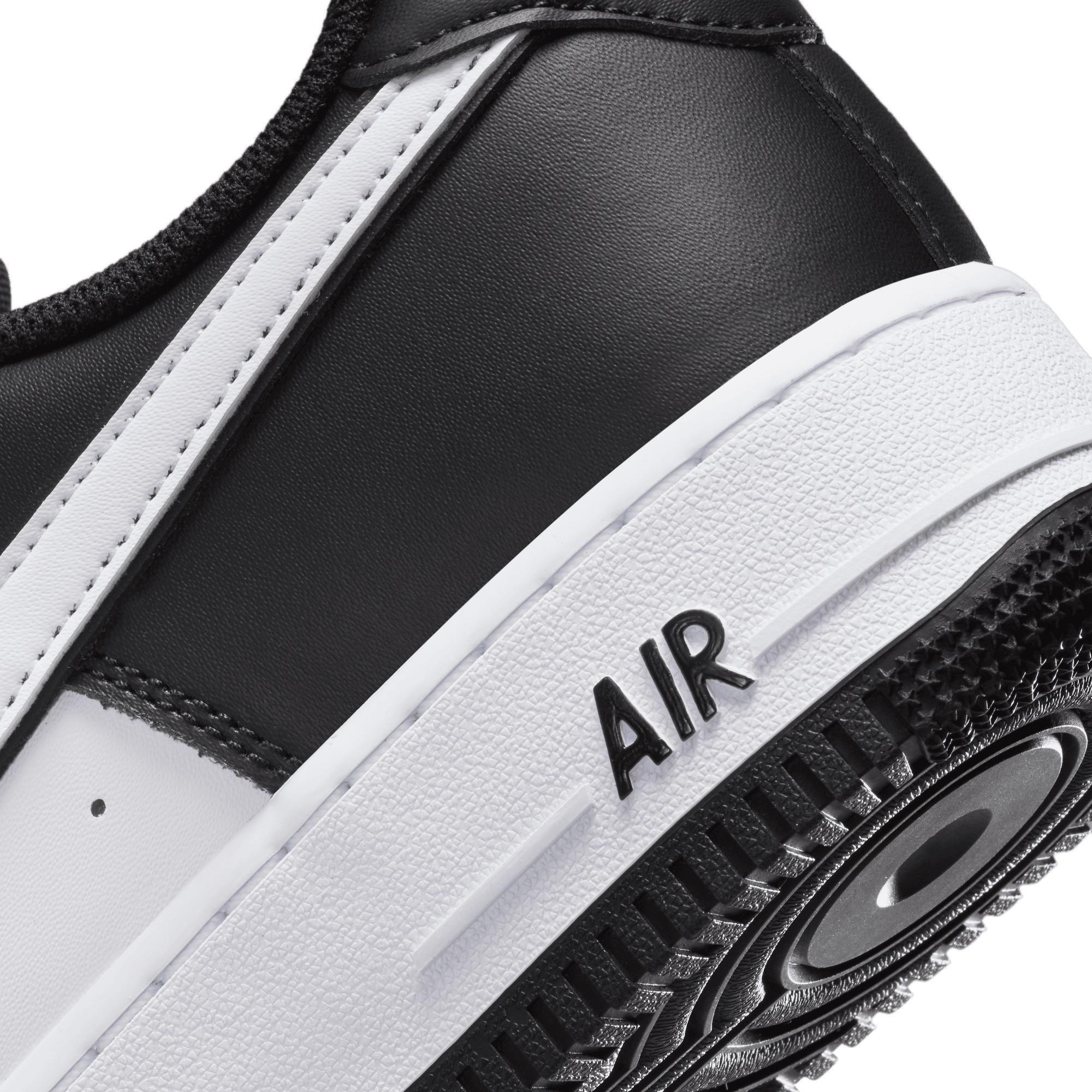 Nike FOOTWEAR Nike Air Force 1 '07 - Men's