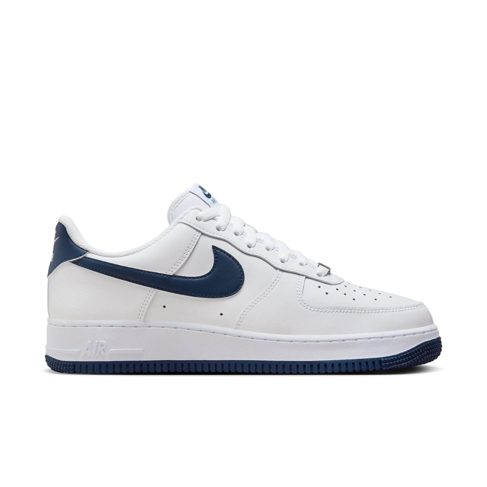 Nike FOOTWEAR Nike Air Force 1 '07 - Men's