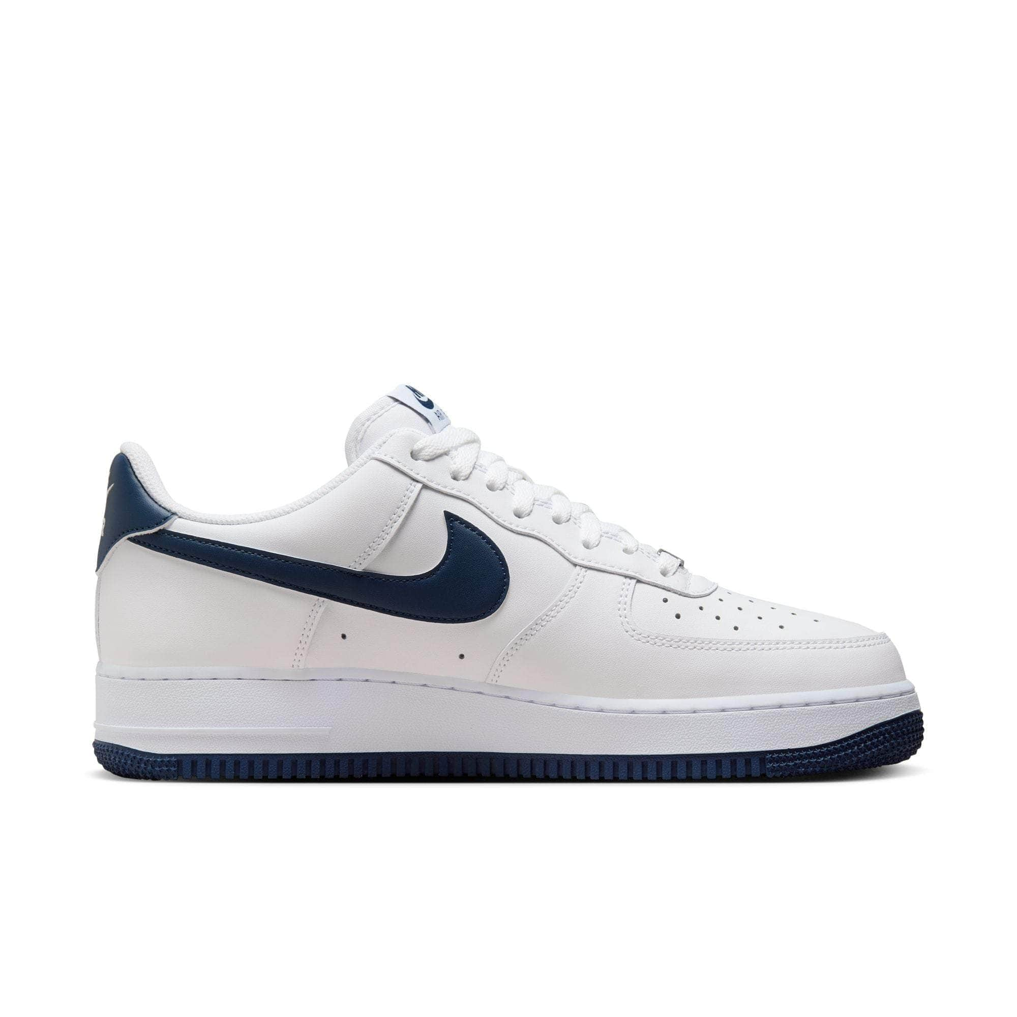 Nike FOOTWEAR Nike Air Force 1 '07 - Men's