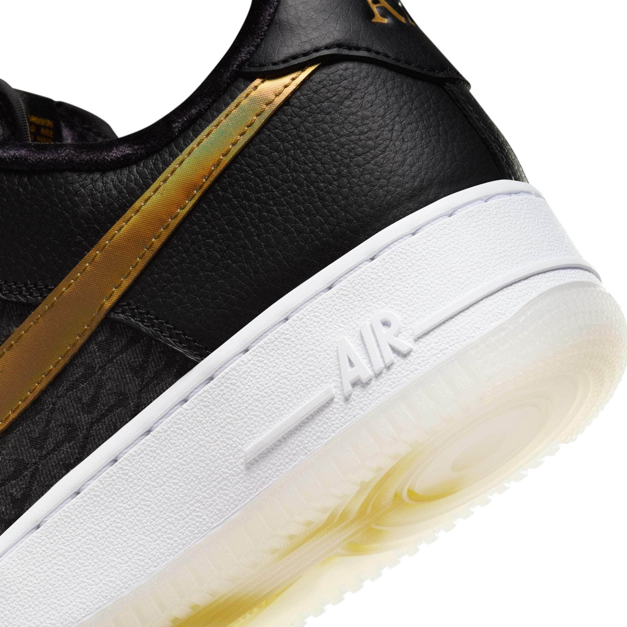 nike air force 1 07 premium white black