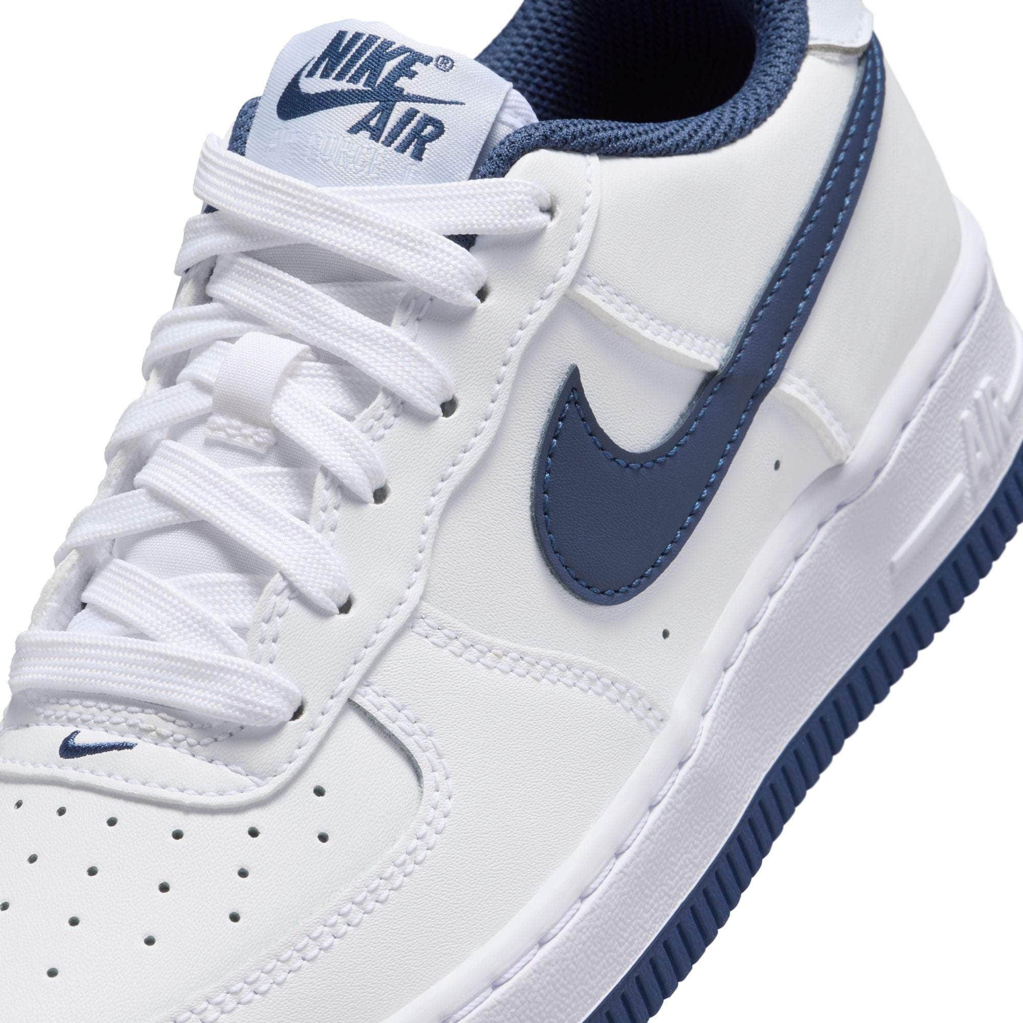 Nike FOOTWEAR Nike Air Force 1 - Non Adult