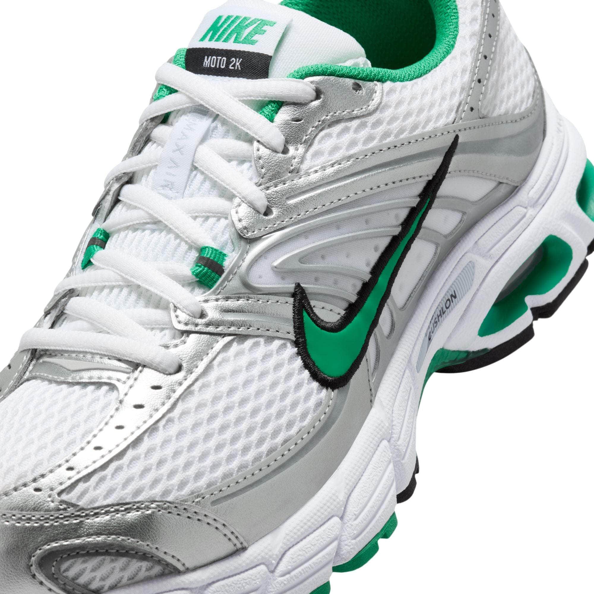 Nike FOOTWEAR Nike Air Max Moto 2K - Women's