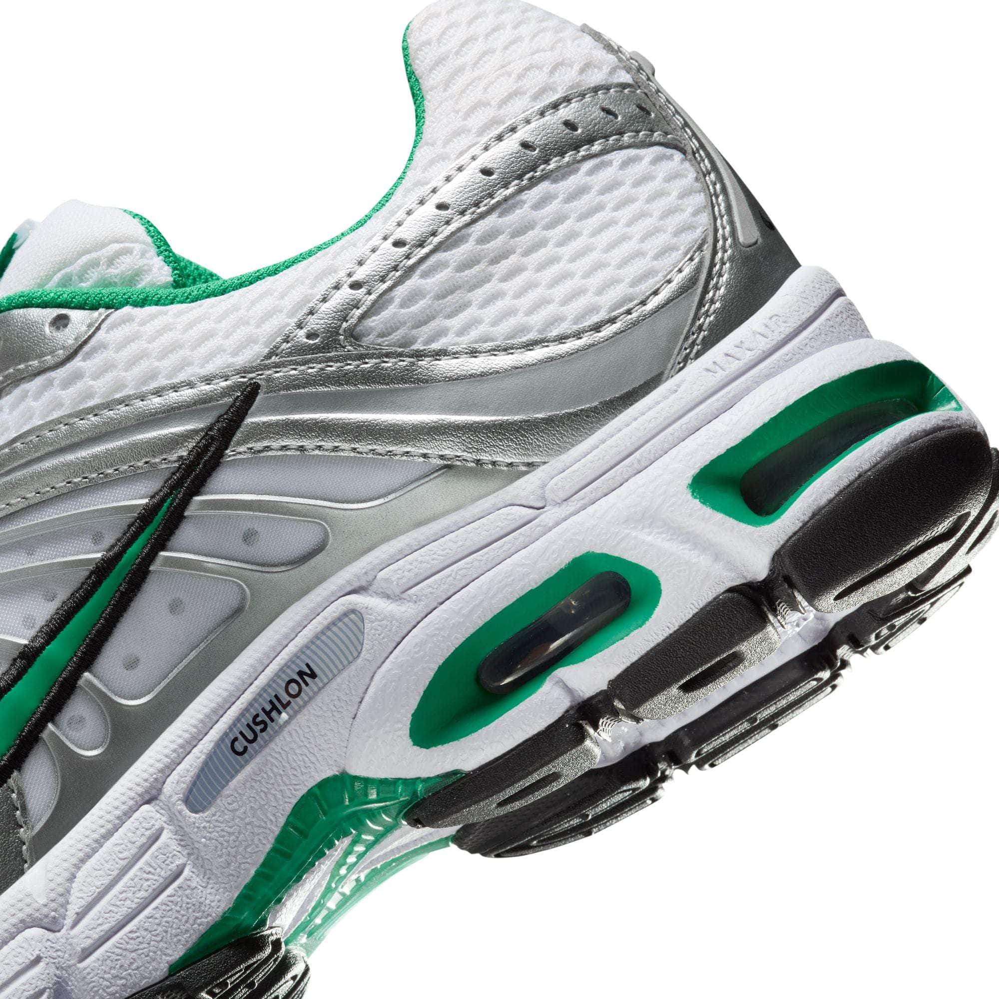 Nike FOOTWEAR Nike Air Max Moto 2K - Women's