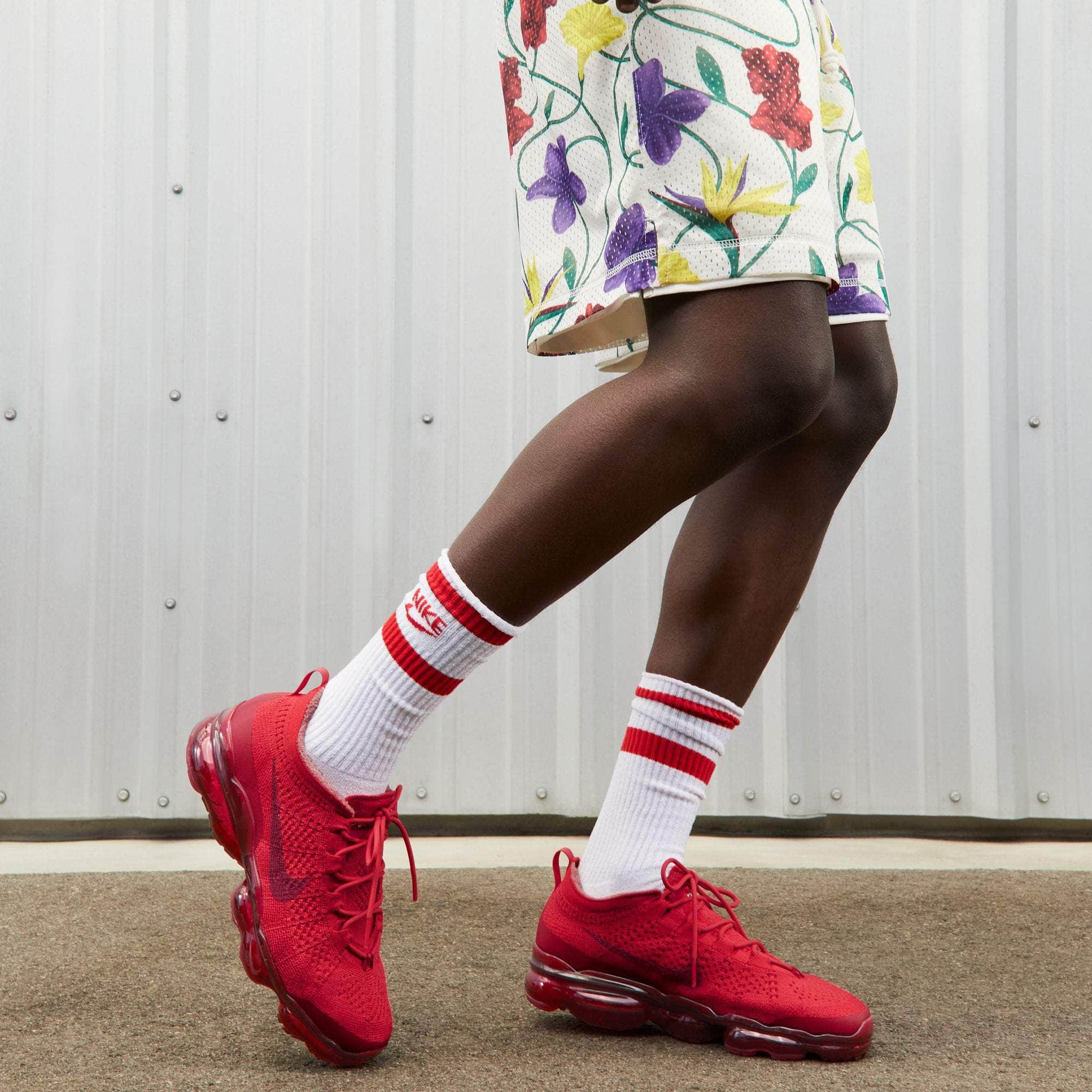 Air vapormax mens clearance red