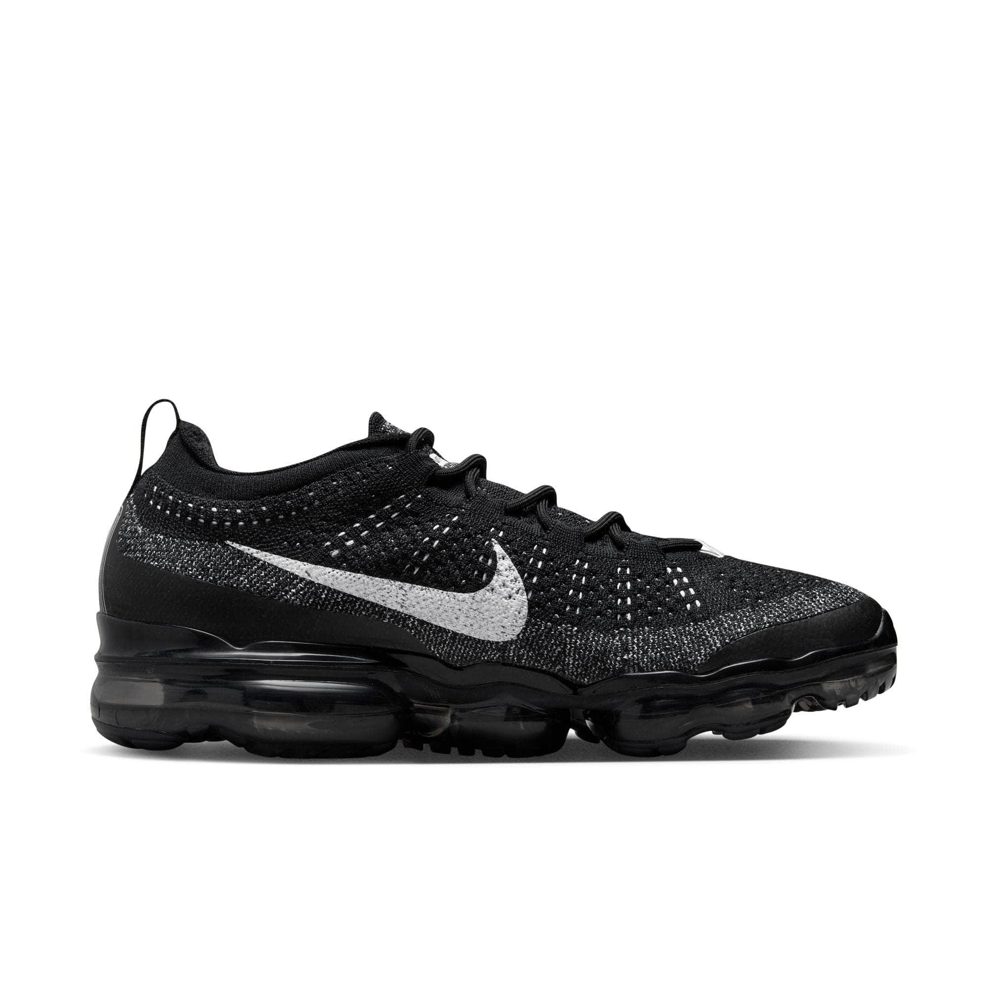 Nike FOOTWEAR Nike Air VaporMax 2023 Flyknit "Oreo" - Men's