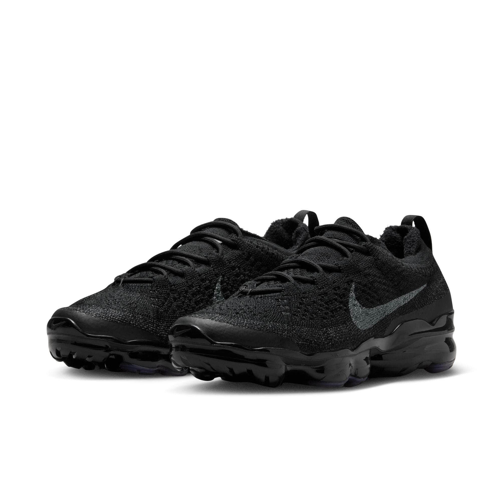 Nike Air VaporMax 2023 Flyknit Women s