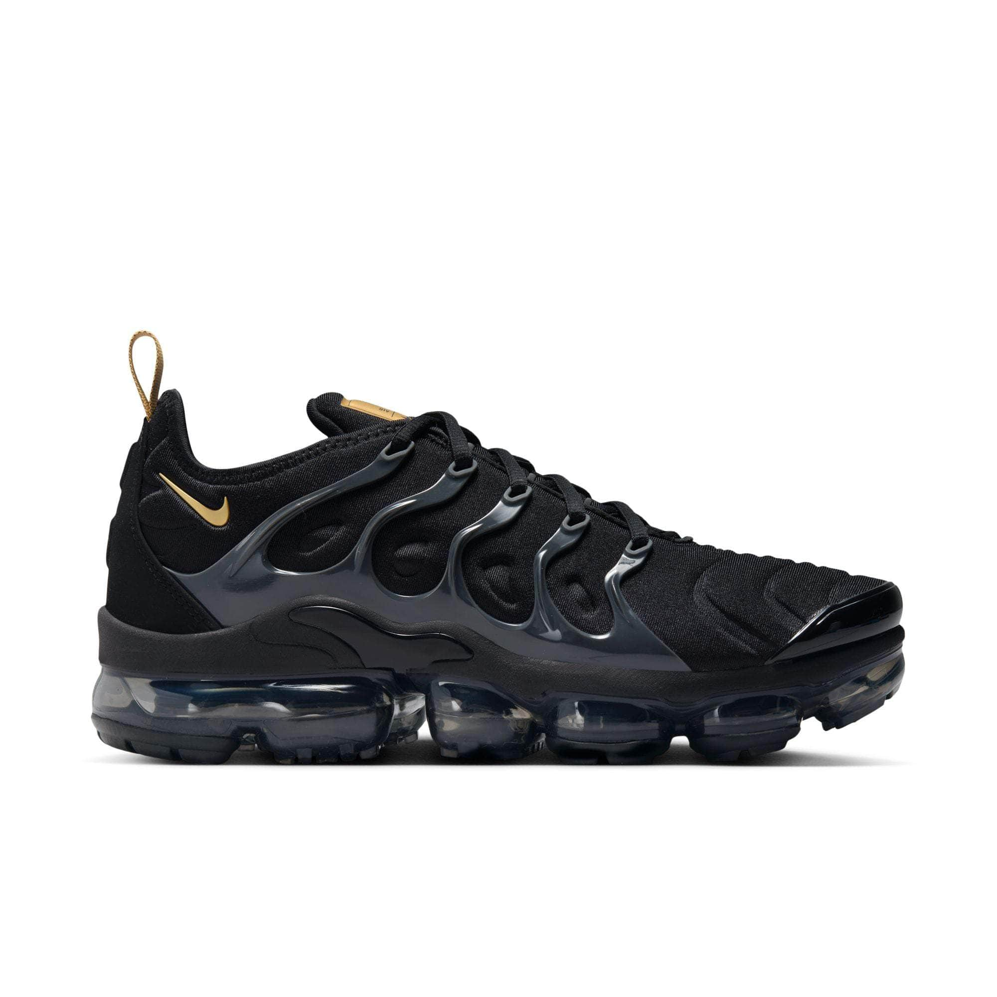 Nike FOOTWEAR Nike Air Vapormax Plus "Black Metallic Gold" - Men's