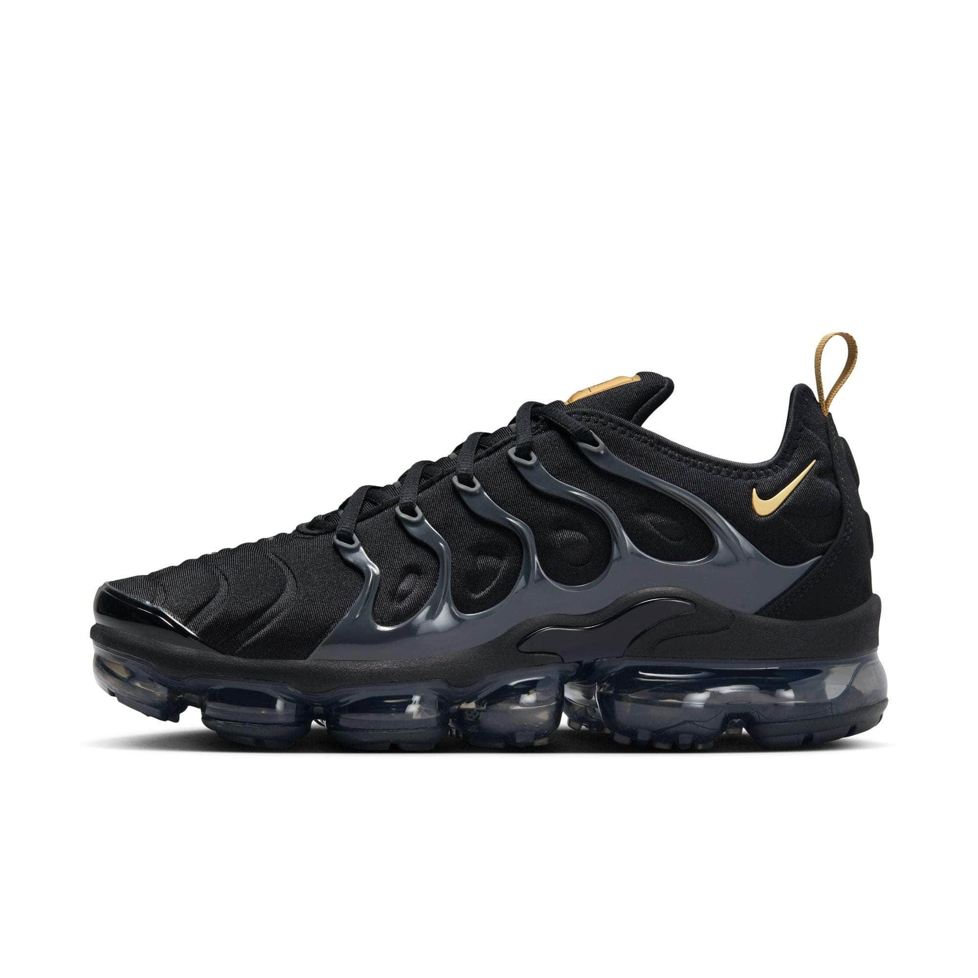 Nike FOOTWEAR Nike Air Vapormax Plus "Black Metallic Gold" - Men's