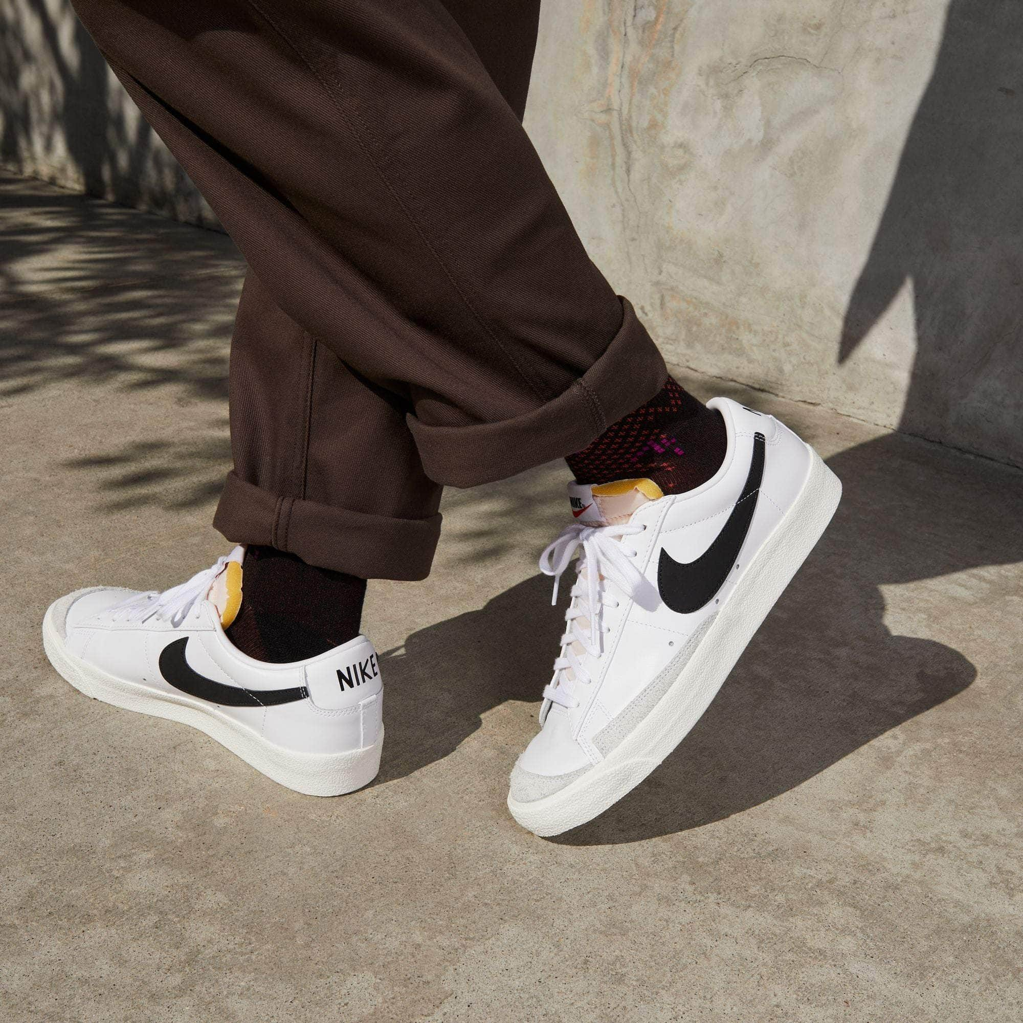 Nike FOOTWEAR Nike Blazer Low 77 Vintage "White Black" - Men's