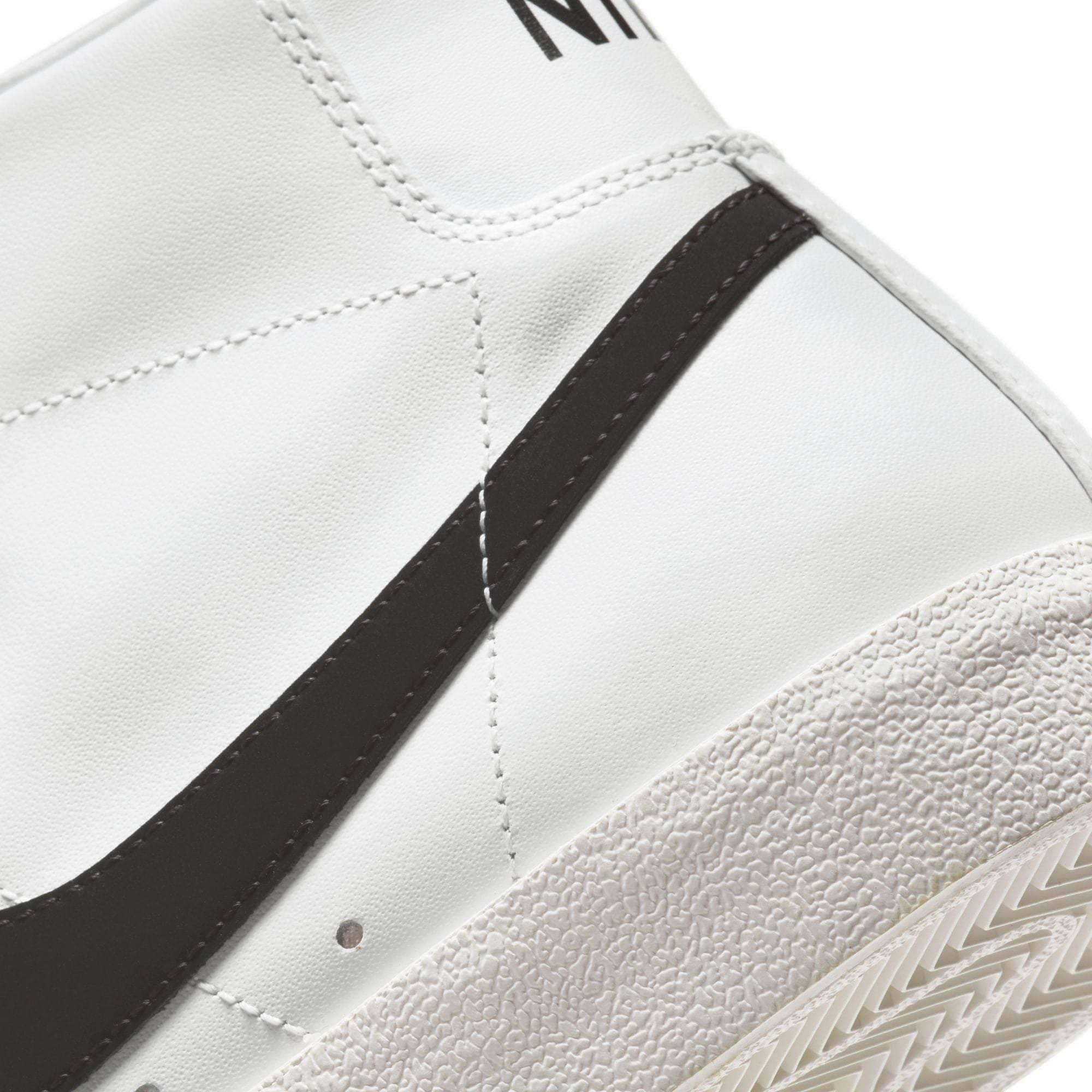NIKE FOOTWEAR Nike Blazer Mid 77 Vintage "White Black" - Men's