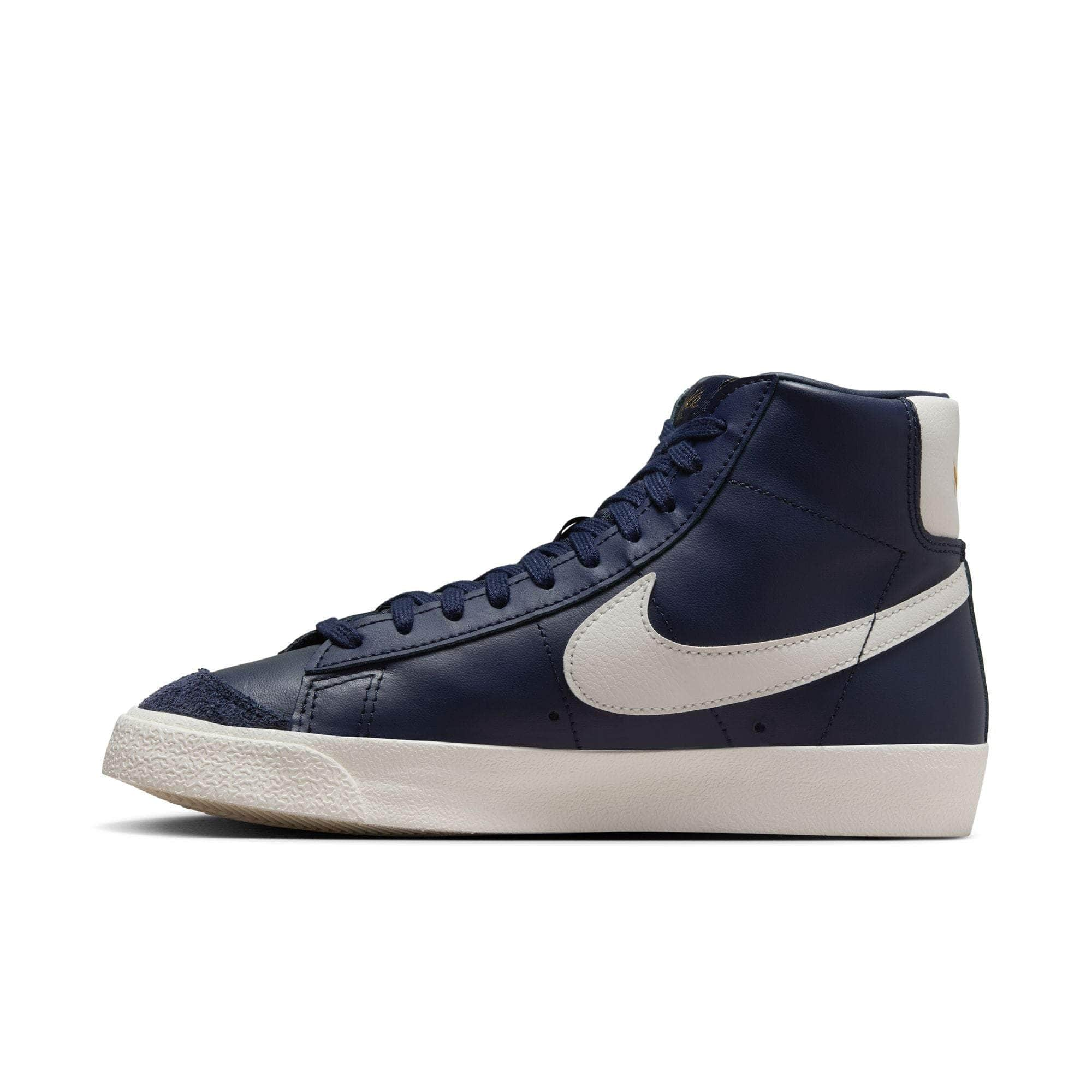 Nike FOOTWEAR Nike Blazer Mid '77 - Women's